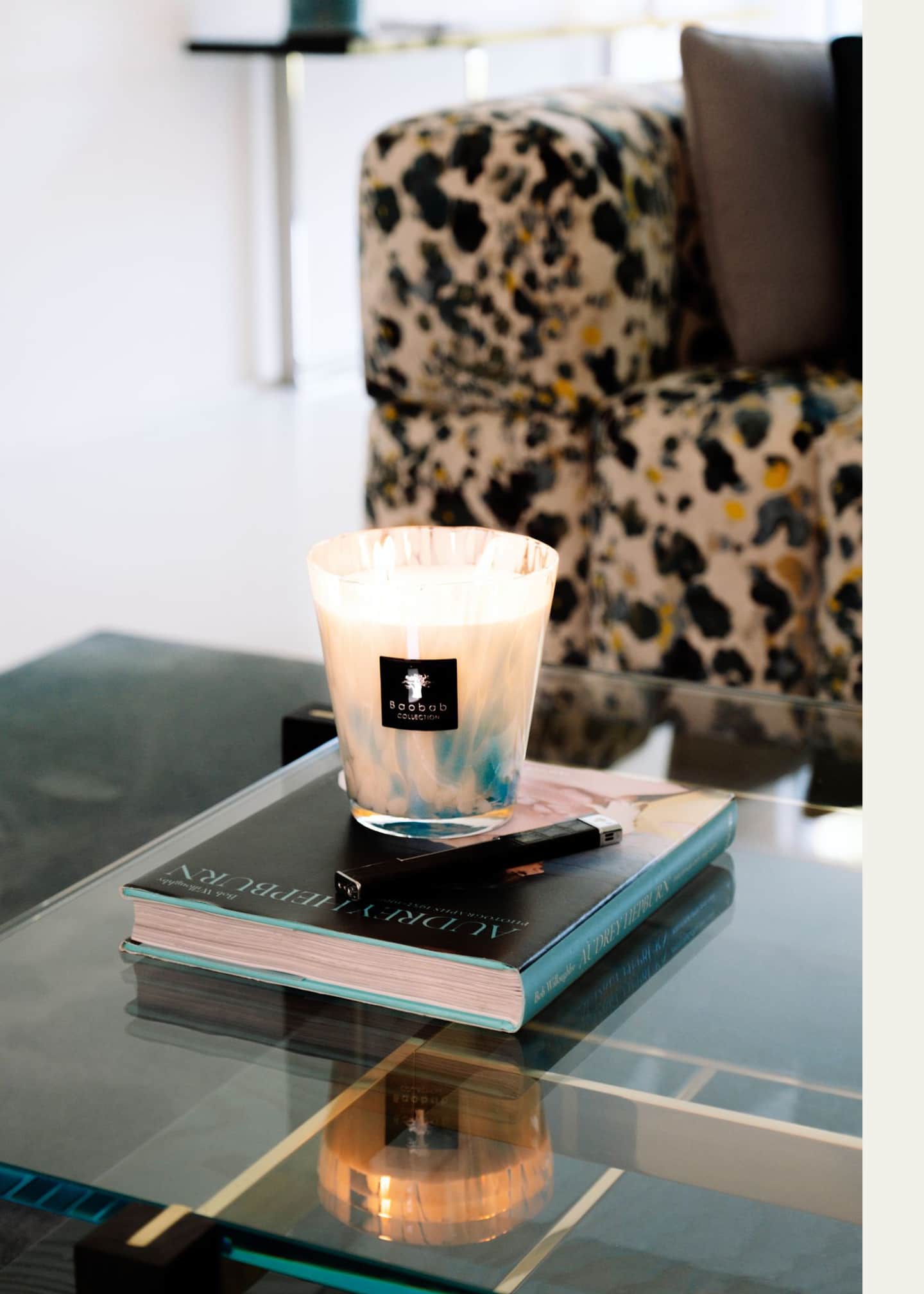 Baobab Collection Max 24 Sapphire Pearls Scented Candle Image 2 of 5