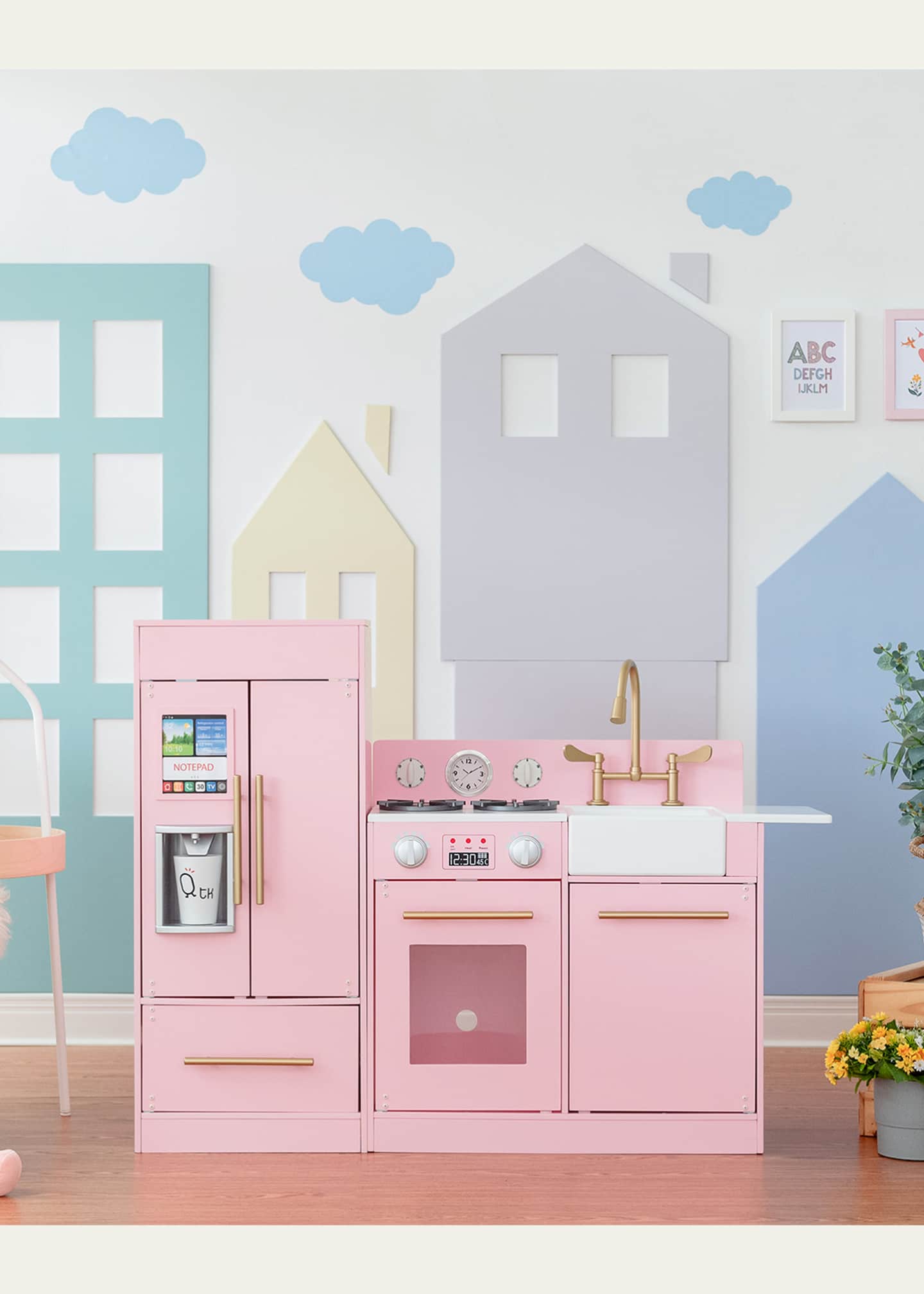 Teamson Kids Teamson Kids Little Chef Charlotte Modular Wooden Play Kitchen Image 2 of 4