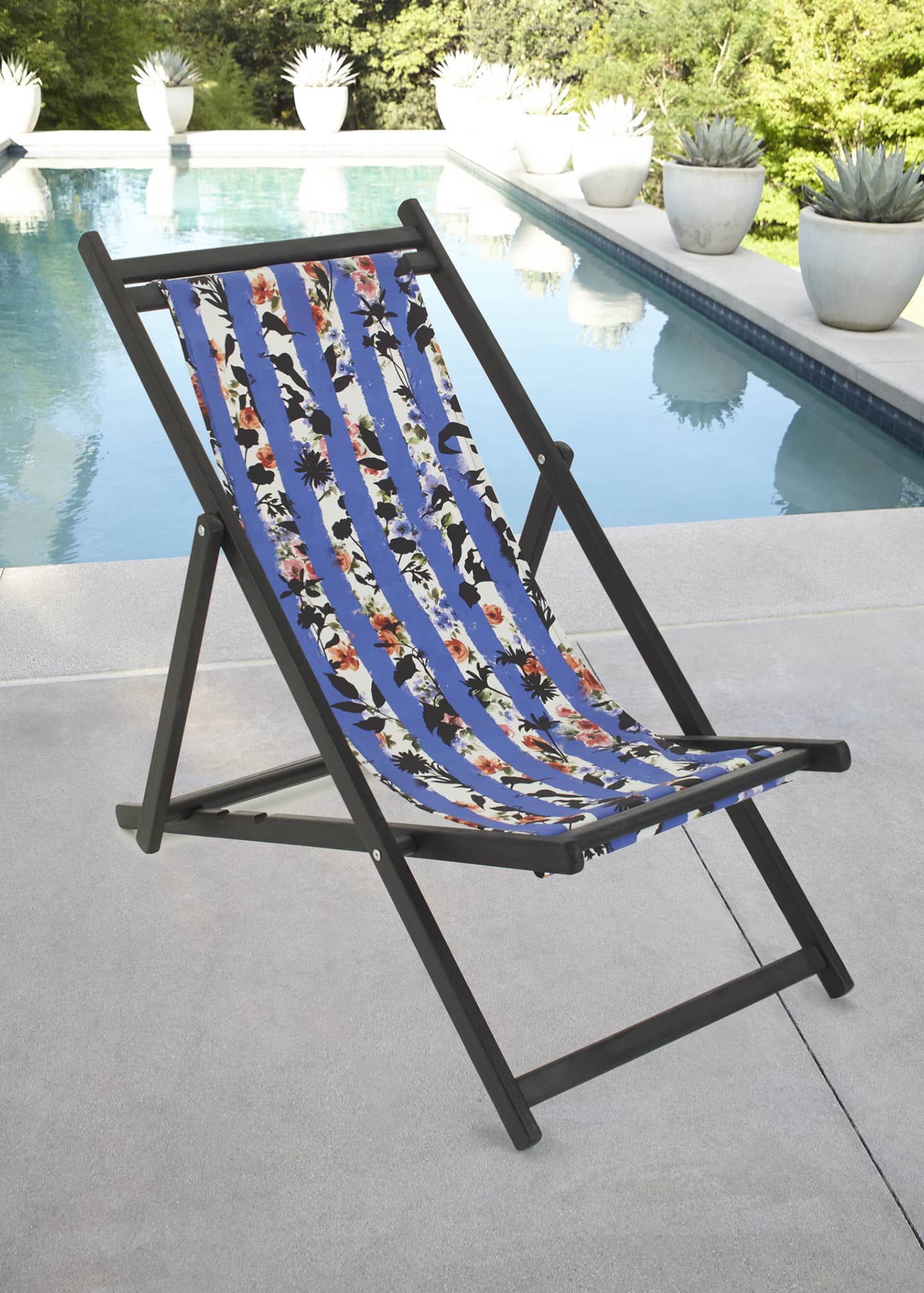 Striped deck chairs clearance