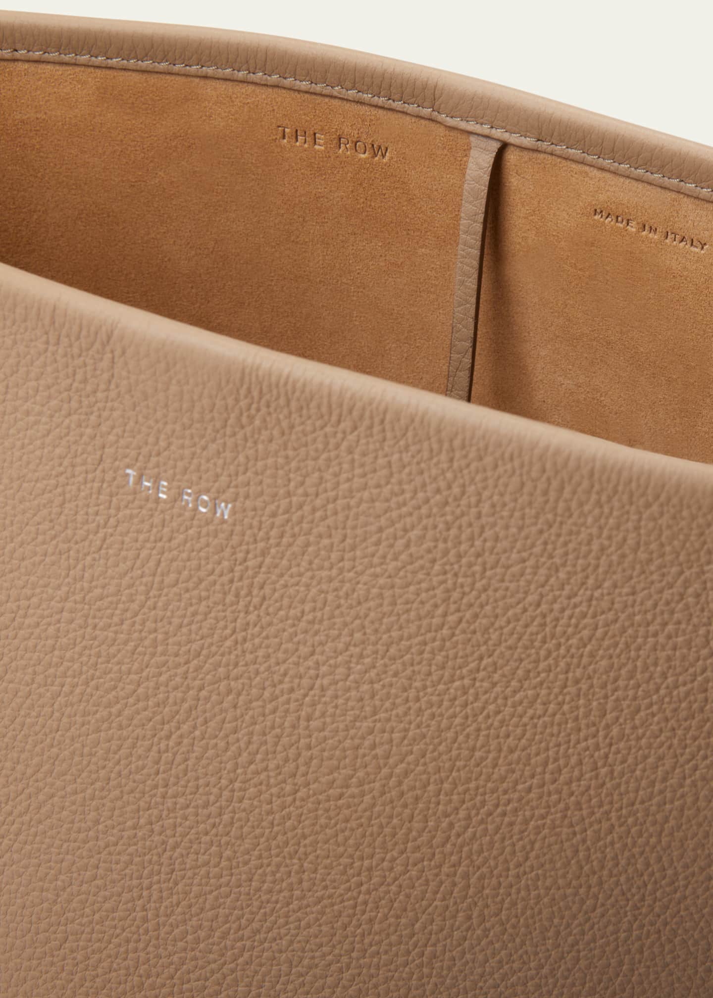 THE ROW N/S Park Tote Medium in Lux Grained Calfksin Image 4 of 6