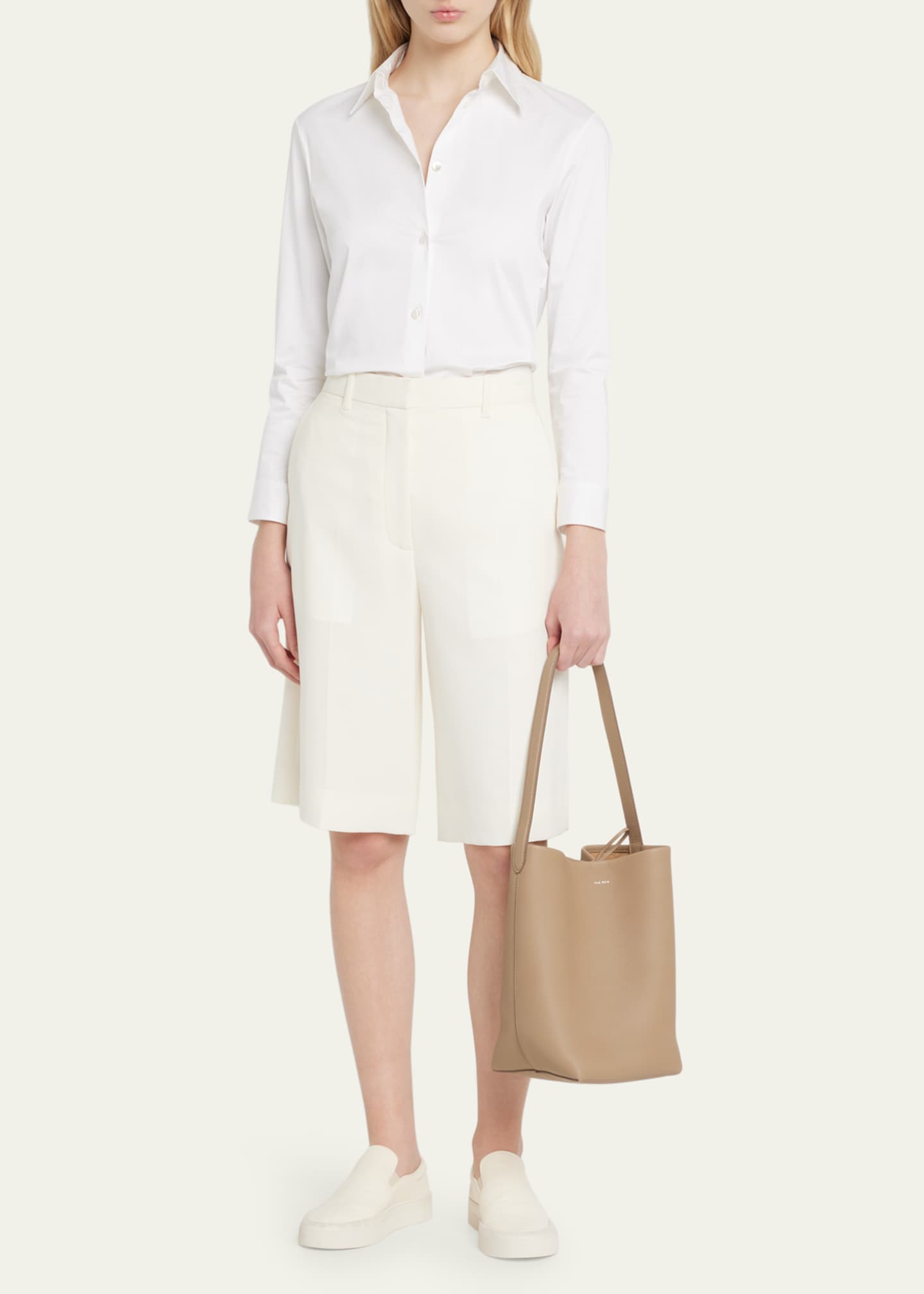 THE ROW N/S Park Tote Medium in Lux Grained Calfksin Image 5 of 6