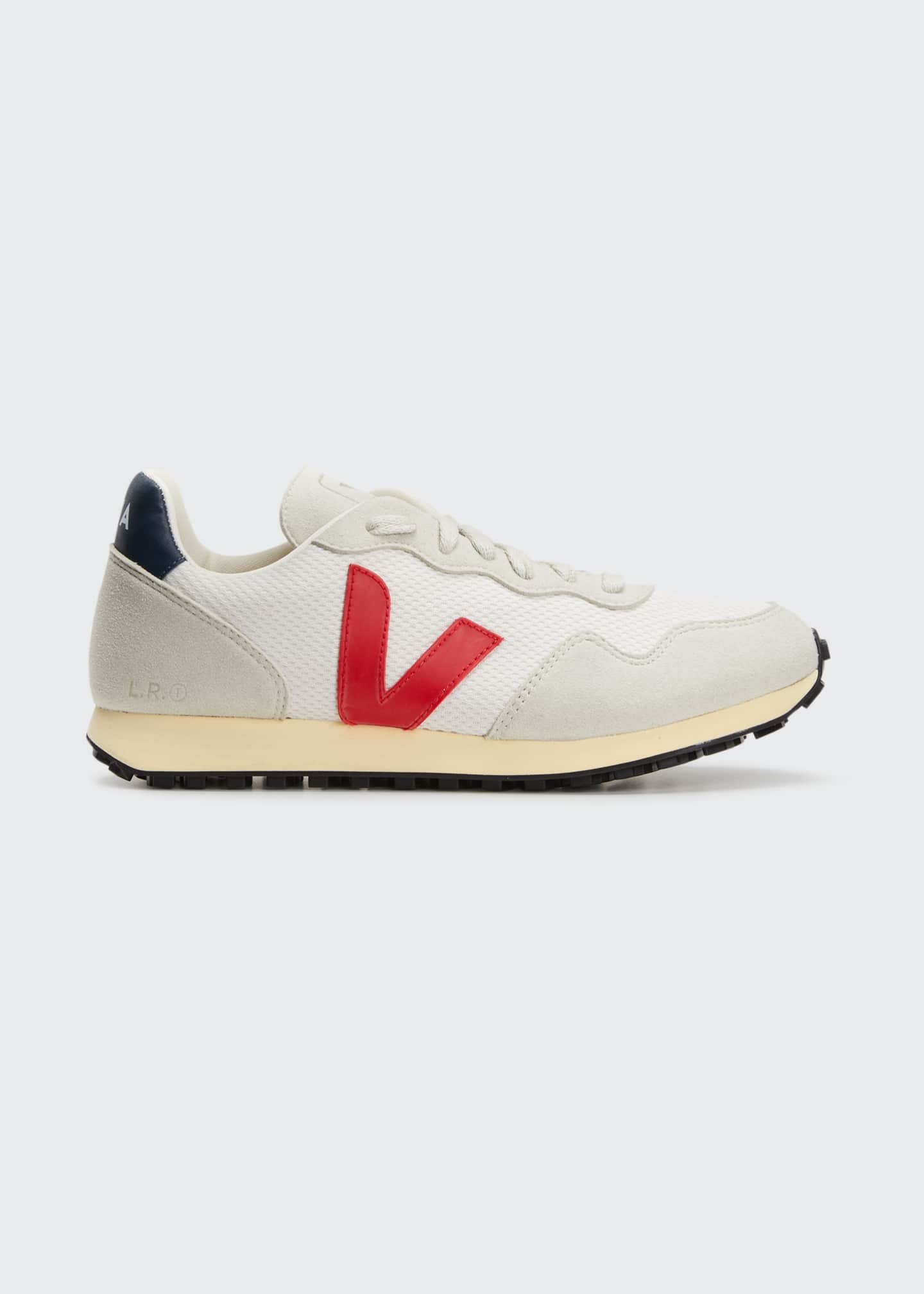 veja mesh runners