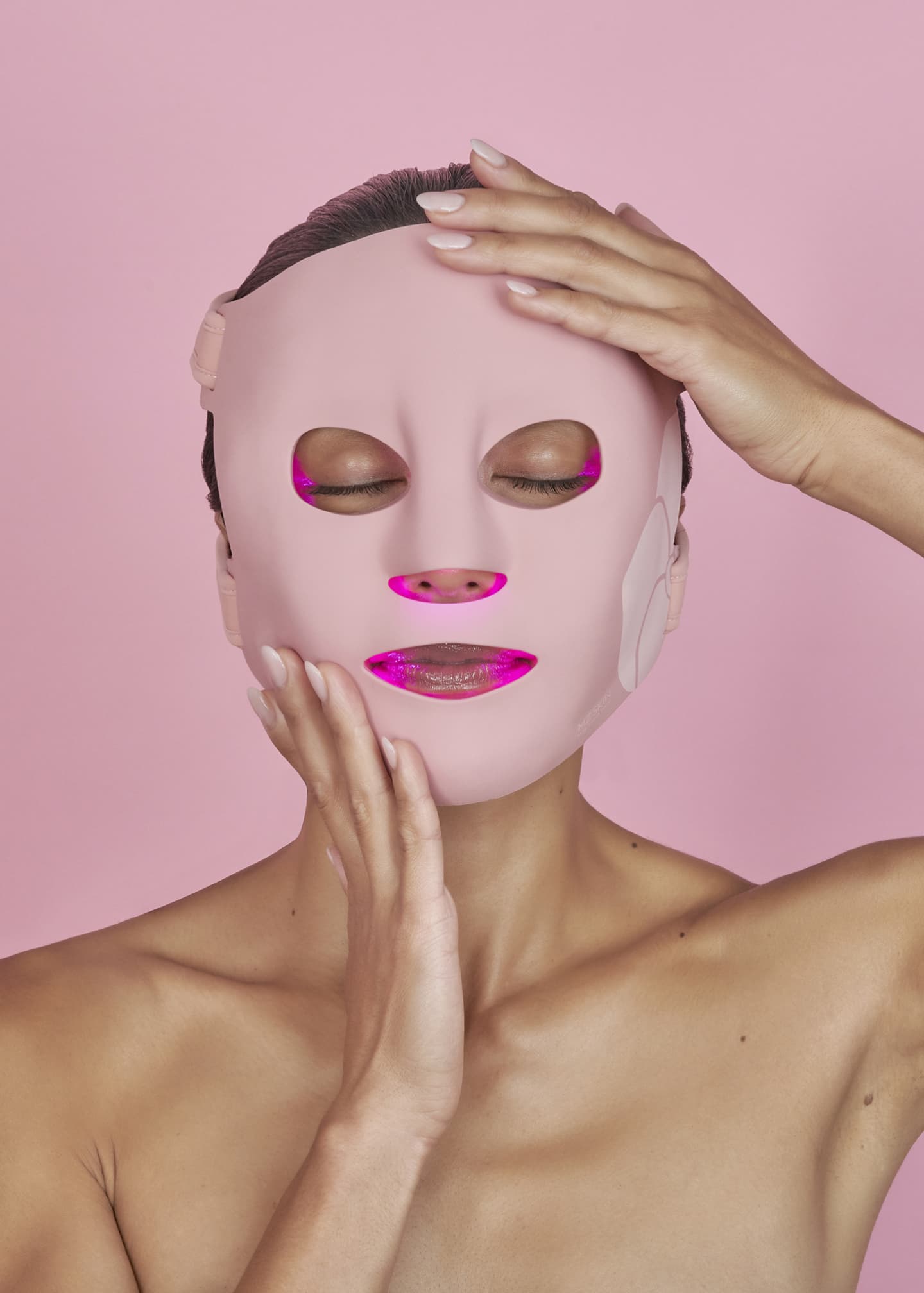 MZ Skin LED 2.0 Mask Image 2 of 3