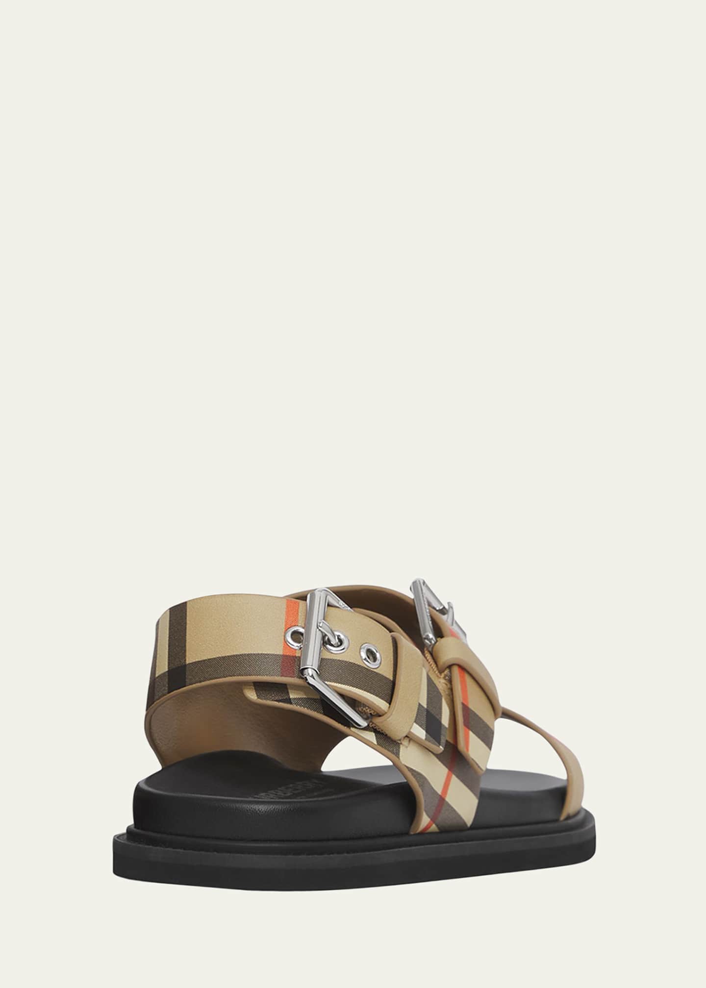 Burberry flip flops discount