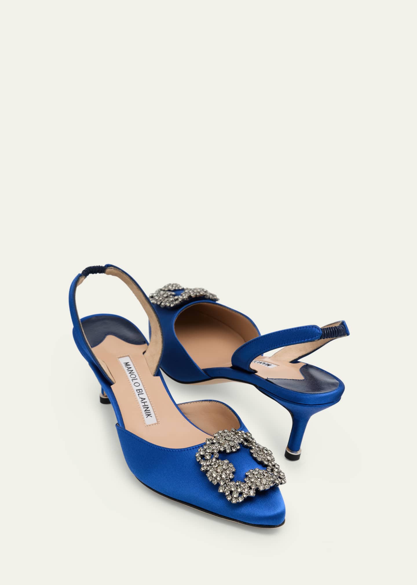 princo✩MANOLO BLAHNIK Manolo Blahnik Hangisi Crystal Buckle Slingback Pumps