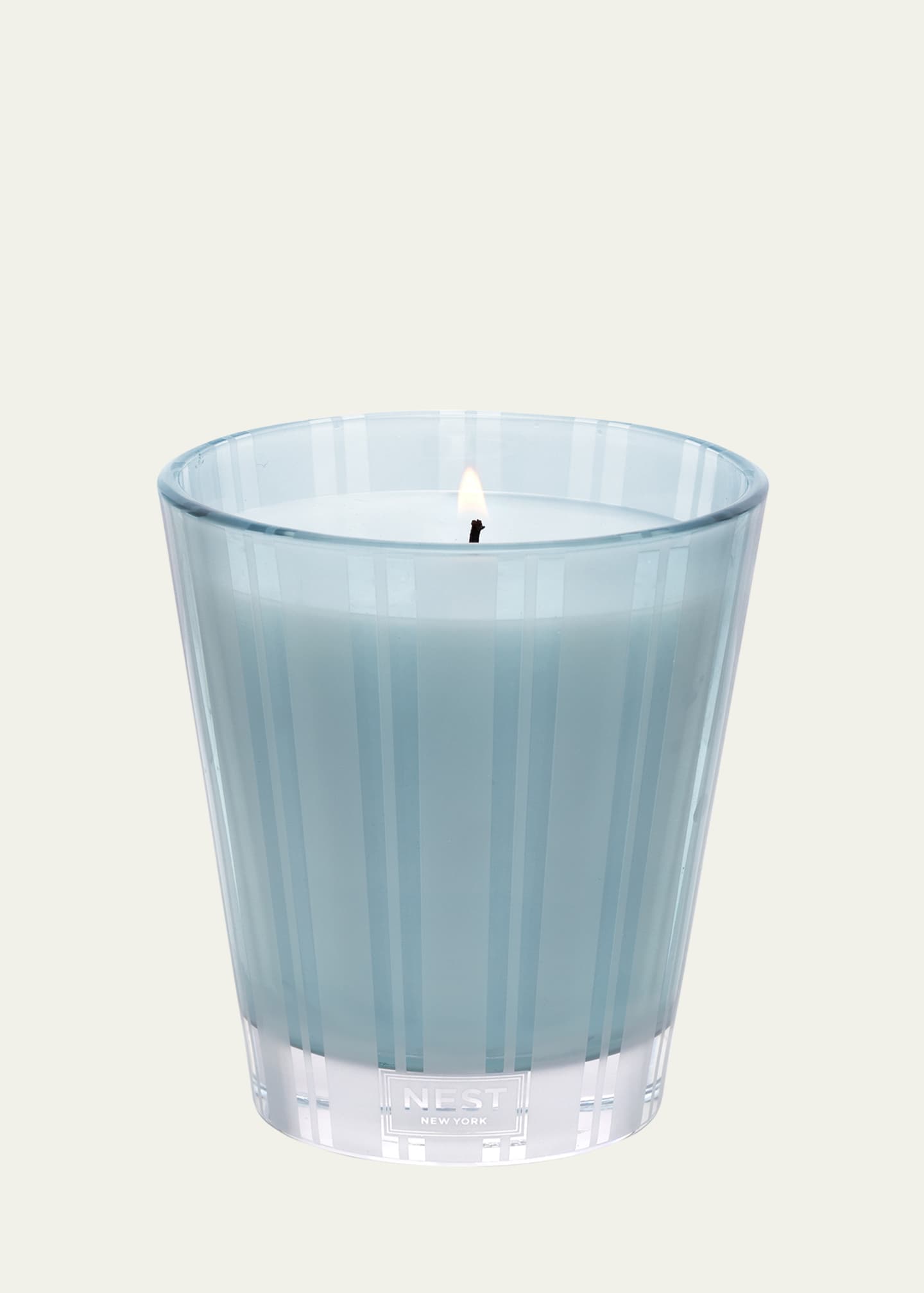 NEST New York Driftwood & Chamomile Classic Candle, 8.1 oz. Image 2 of 5