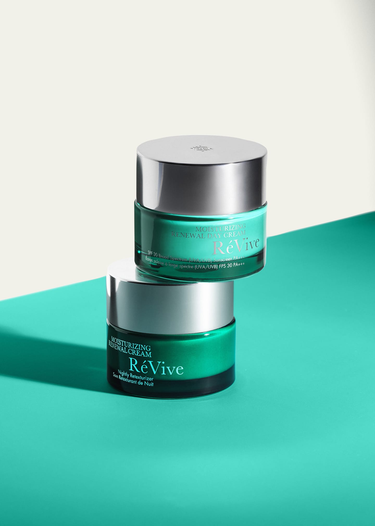 ReVive Moisturizing Renewal Day Cream Image 5 of 5