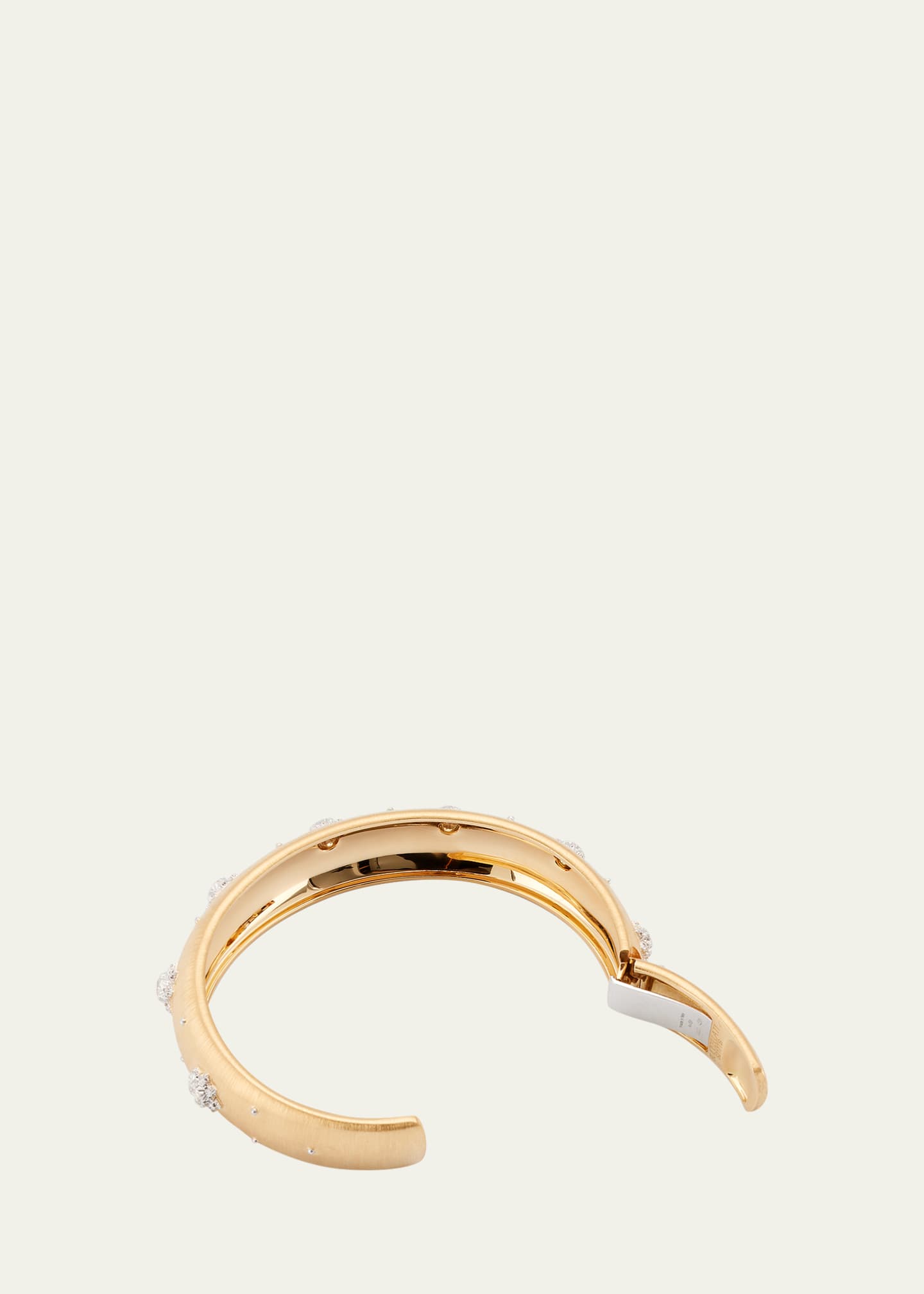 Buccellati Macri Classica Cuff, Yellow Gold Image 4 of 4