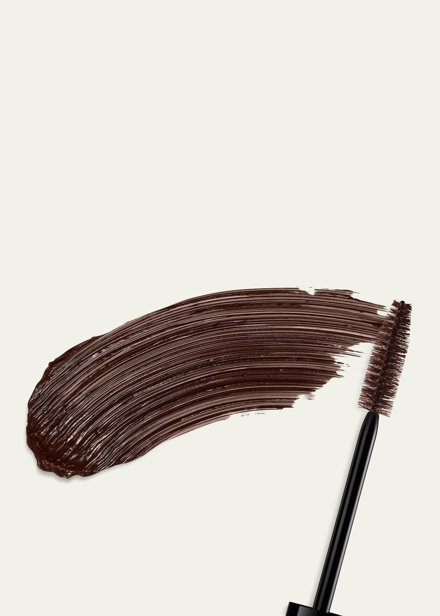 DIOR Diorshow 24-Hour Buildable Volume Mascara Image 2 of 6