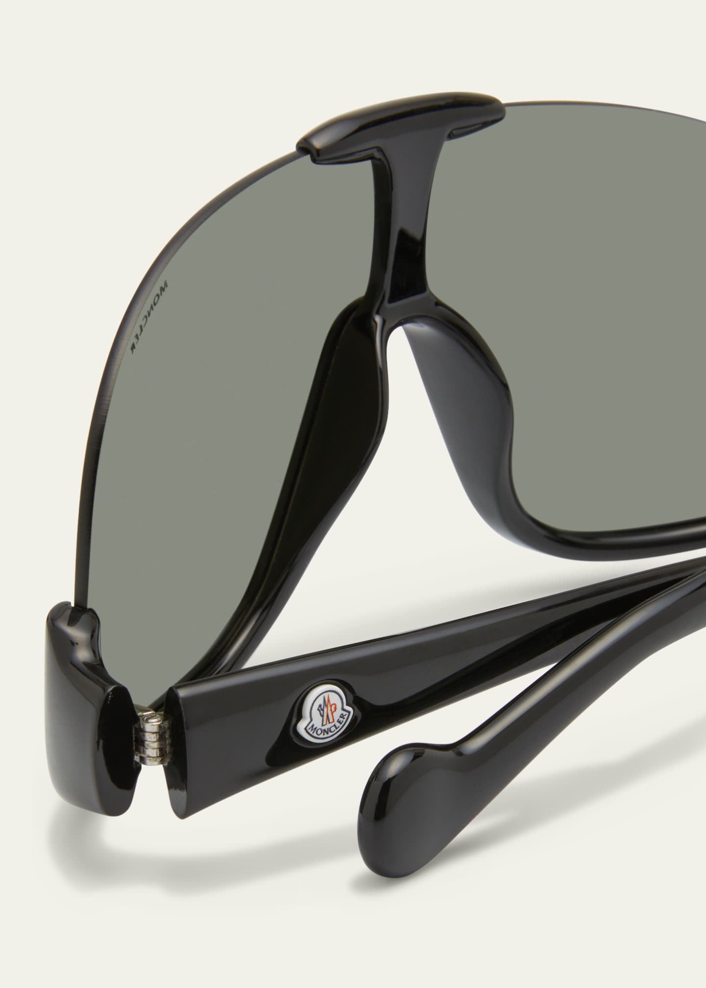 Monclerサングラス Moncler Lunettes Visseur Injection Plastic Shield Sunglasses