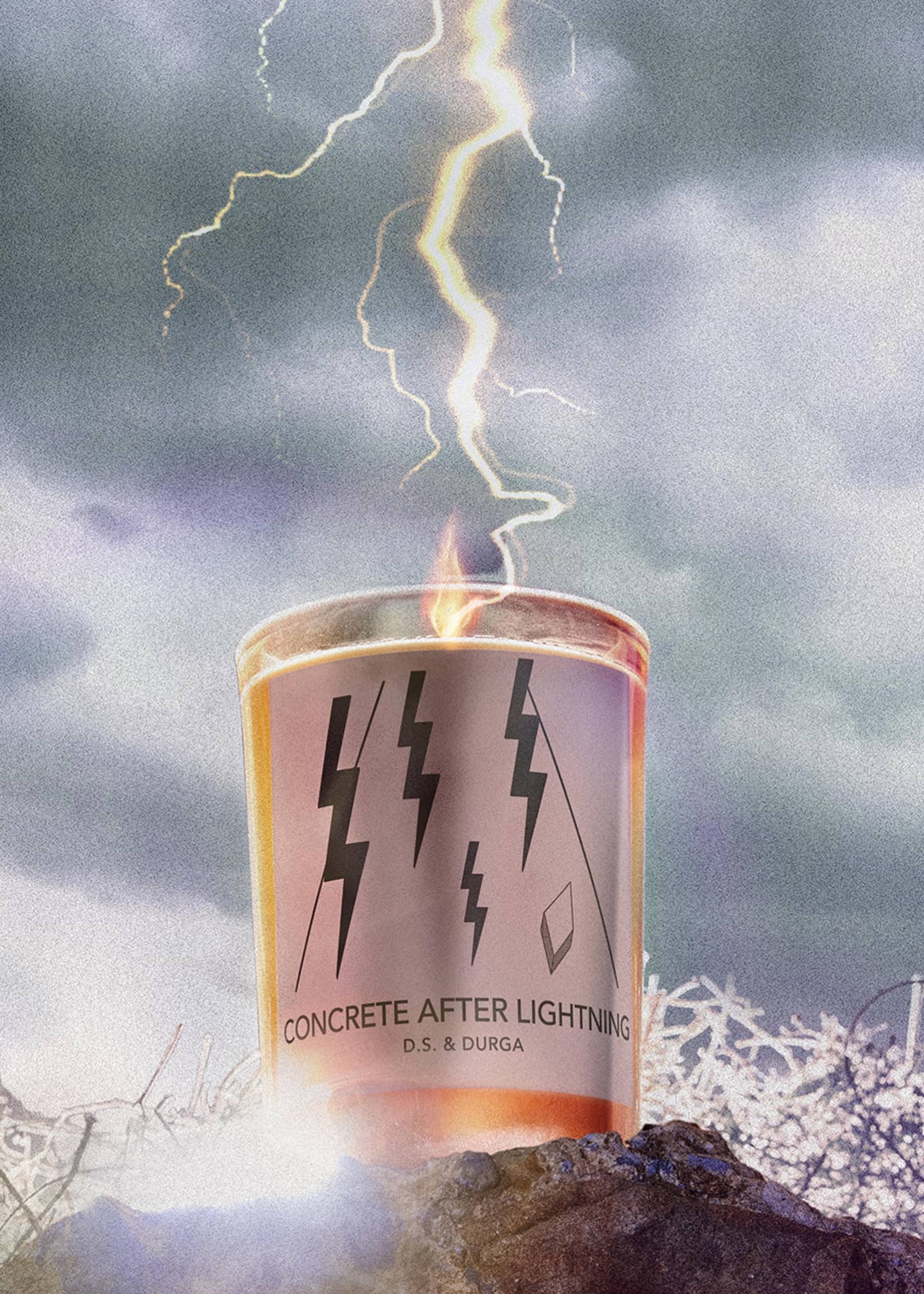 D.S. & DURGA 7 oz. Concrete After Lightning Candle Image 4 of 4