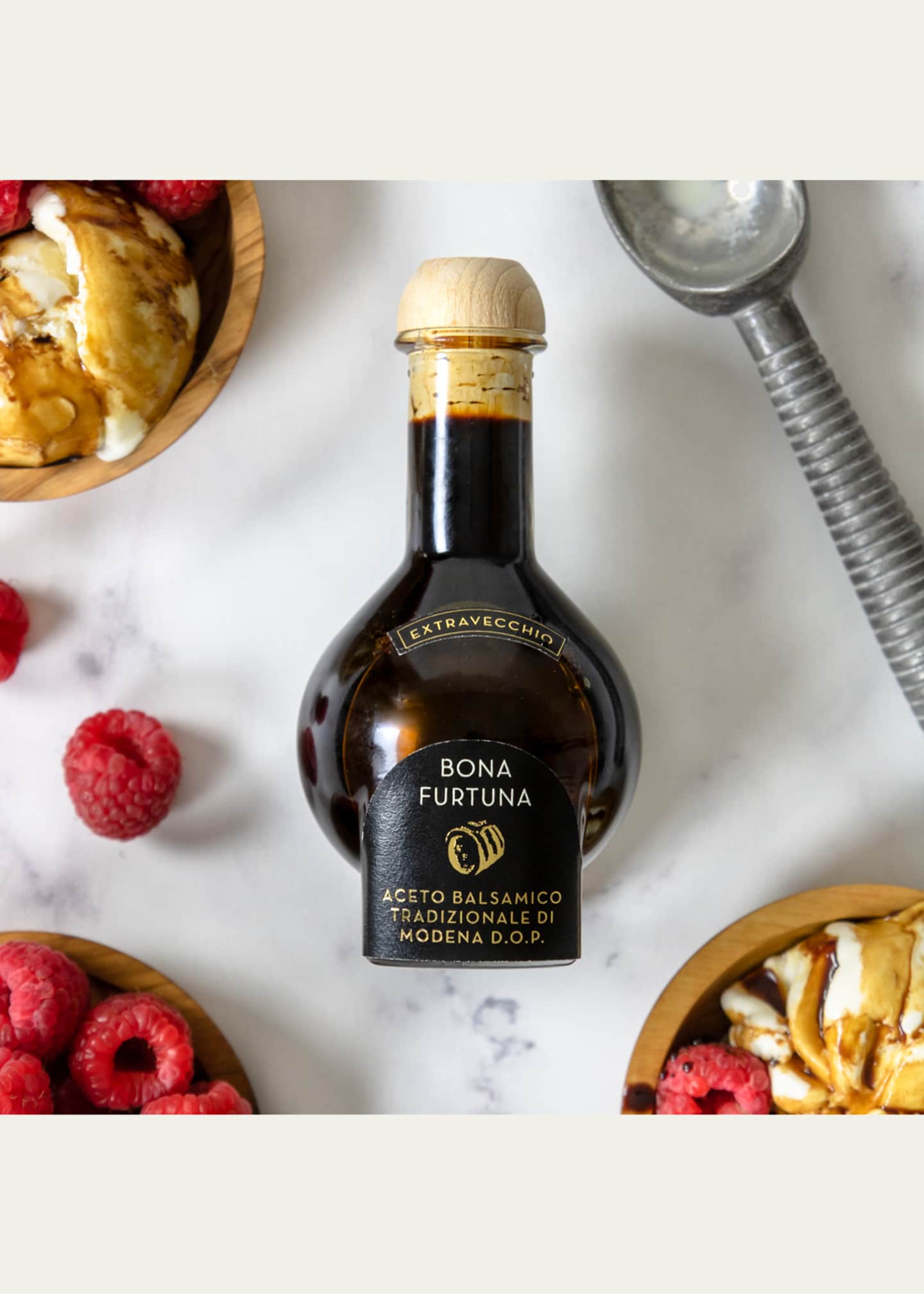 Bona Furtuna 25-Year Aged Tradizionale DOP Balsamic Vinegar Image 2 of 3