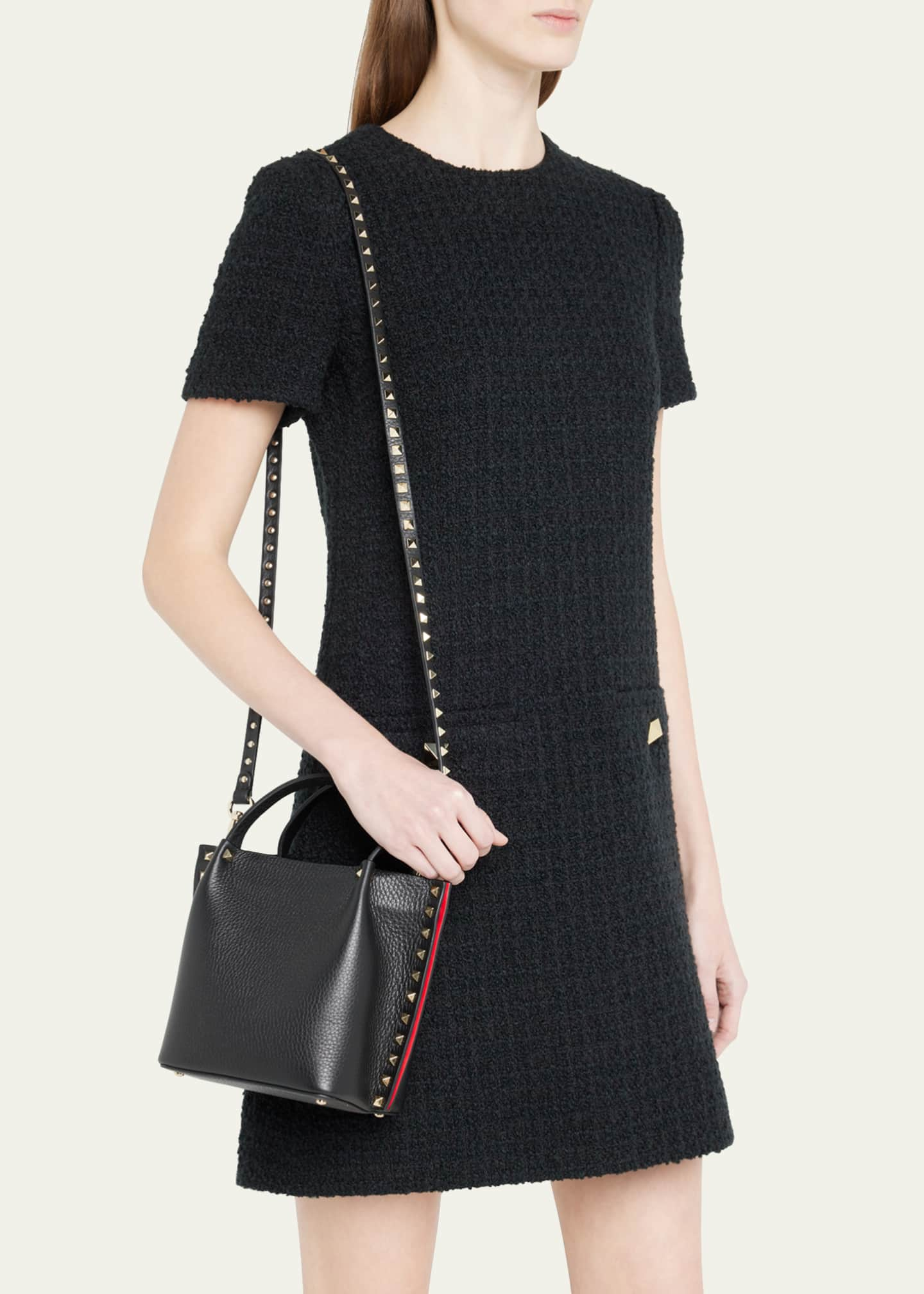 Rockstud Small Leather Tote Bag in Black - Valentino Garavani