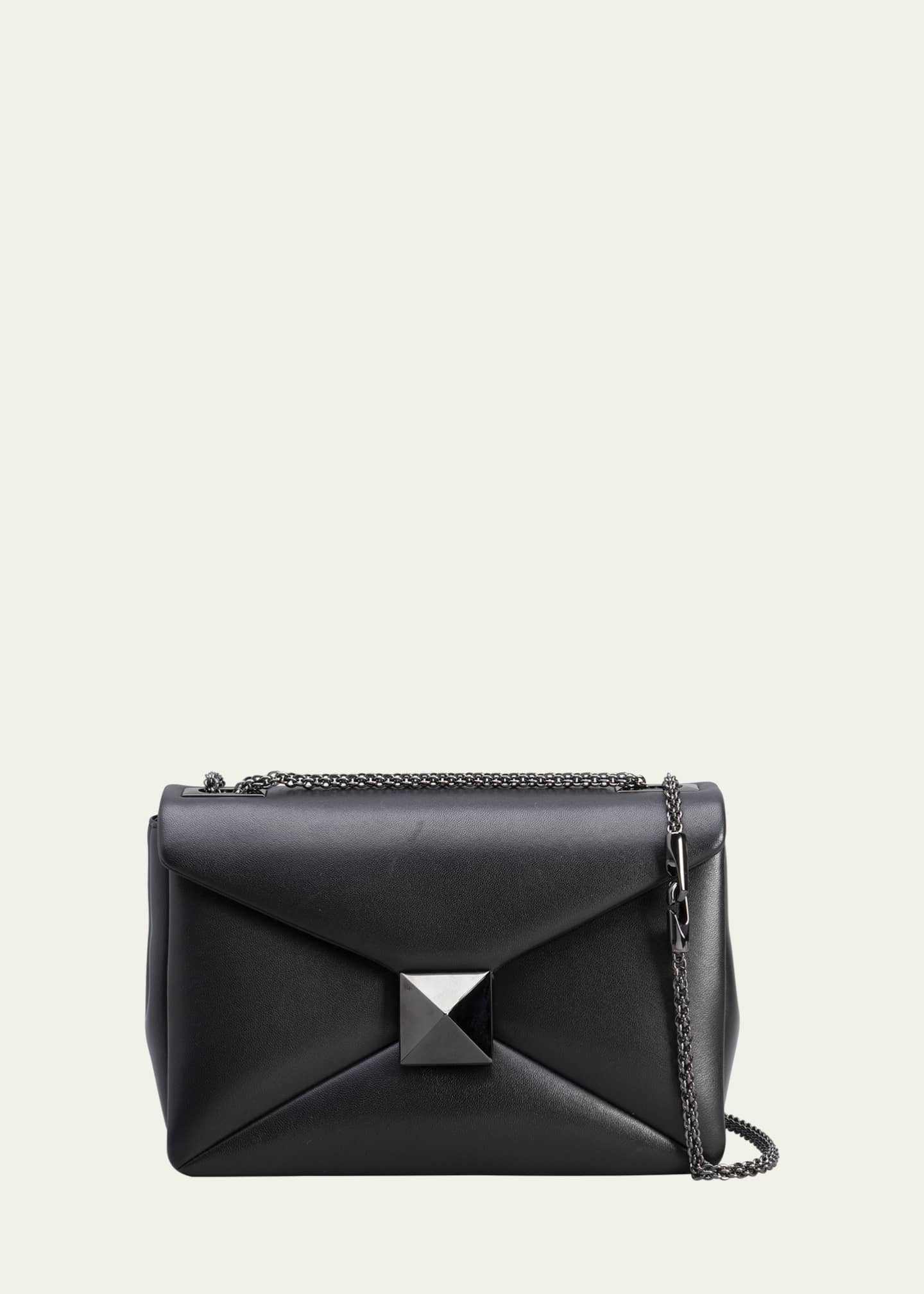 Vædde Republikanske parti Forinden Valentino Garavani One Stud Medium Lambskin Shoulder Bag - Bergdorf Goodman