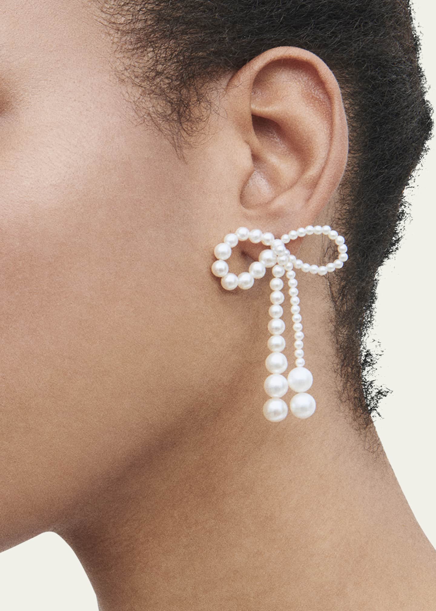 Sophie Bille Brahe フラワーパールピアス（両耳） Sophie Bille Brahe Grande Rosette De Pearls Large Bow Earrings in