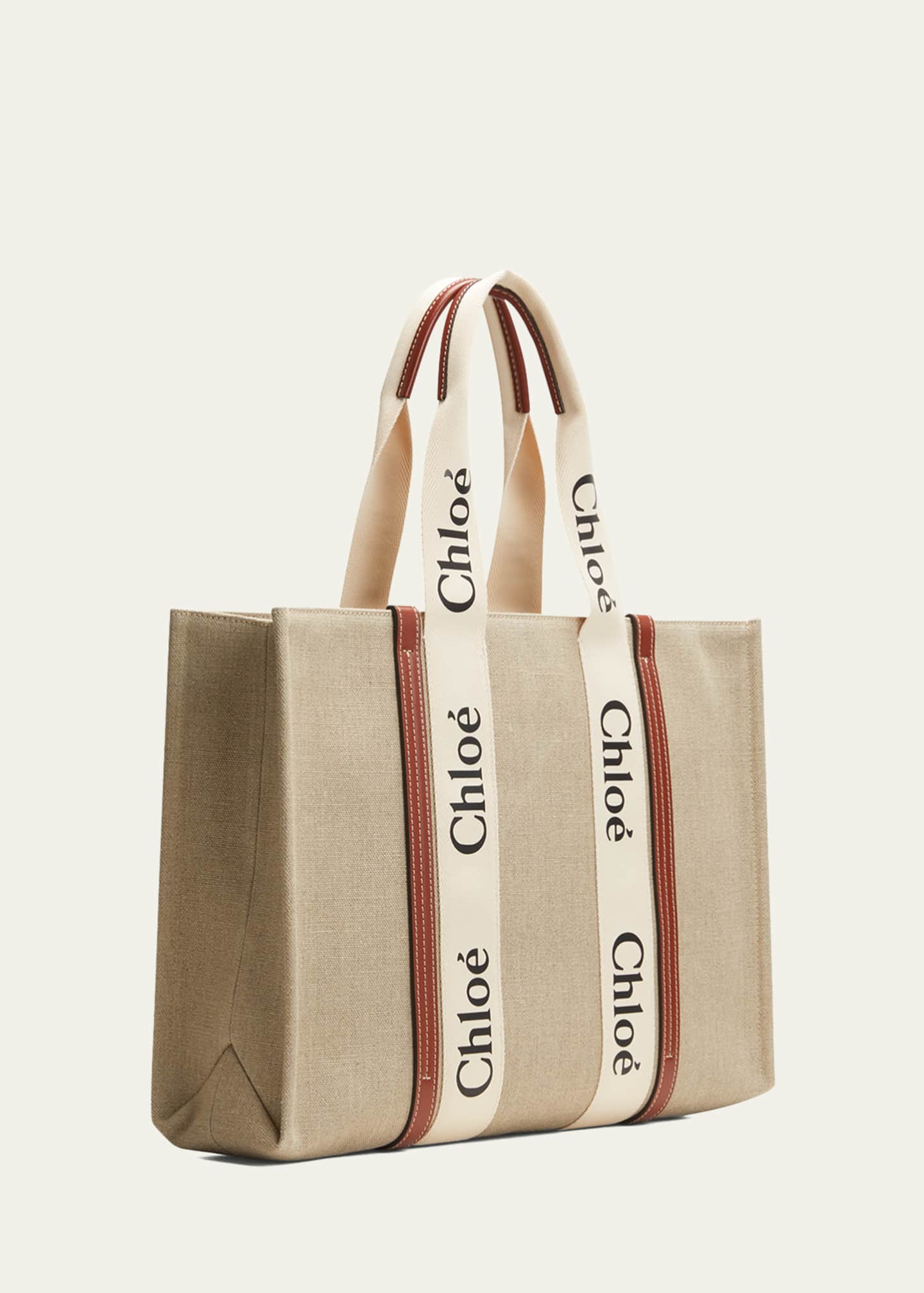 Chloe Woody Large Tote Bag in Linen Image 3 of 5