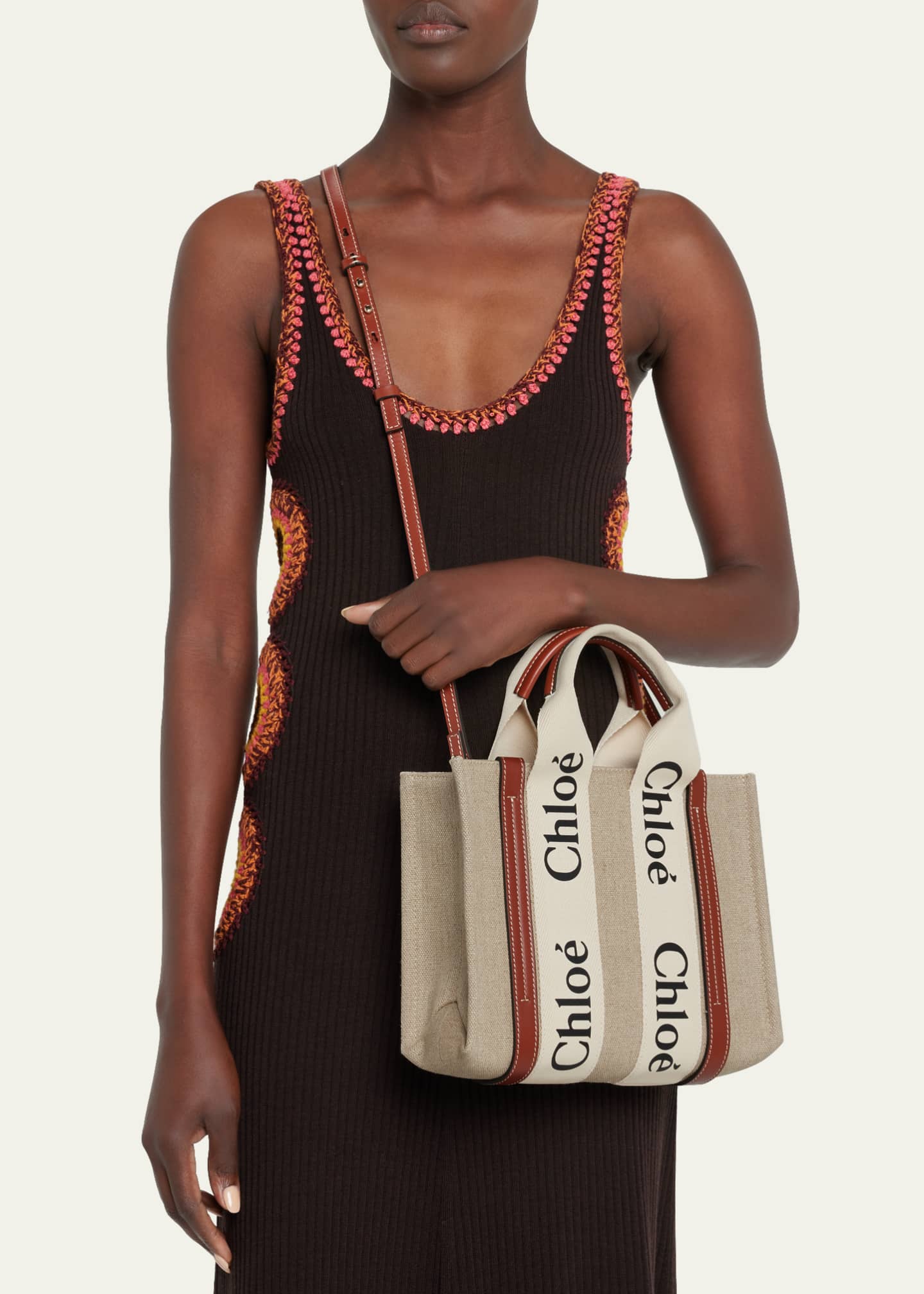 Chloe Woody Small Tote Bag in Linen with Crossbody Strap Image 2 of 5