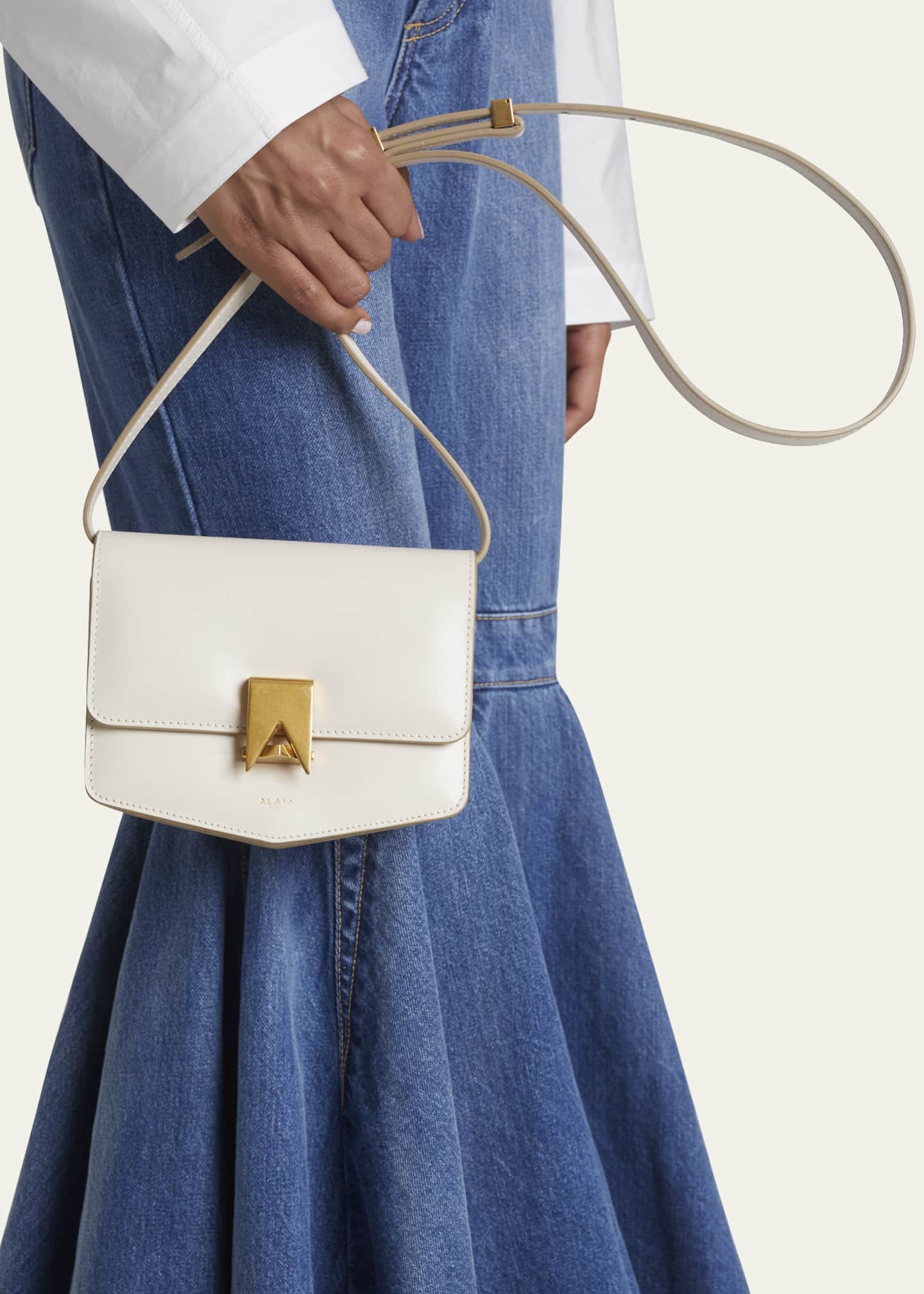 ALAIA Le Papa Small Saddle Crossbody Bag Image 2 of 5