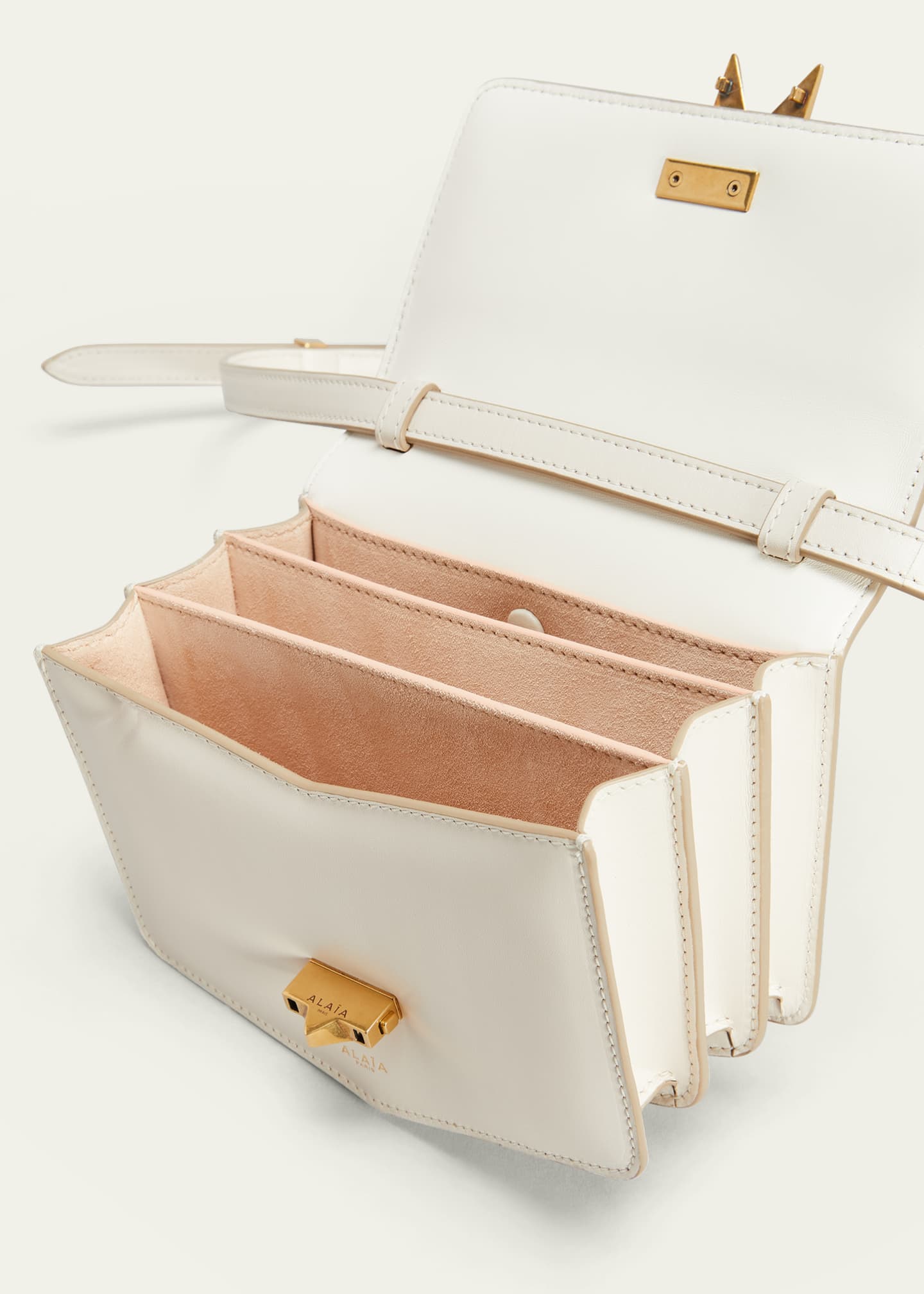 ALAIA Le Papa Small Saddle Crossbody Bag Image 4 of 5