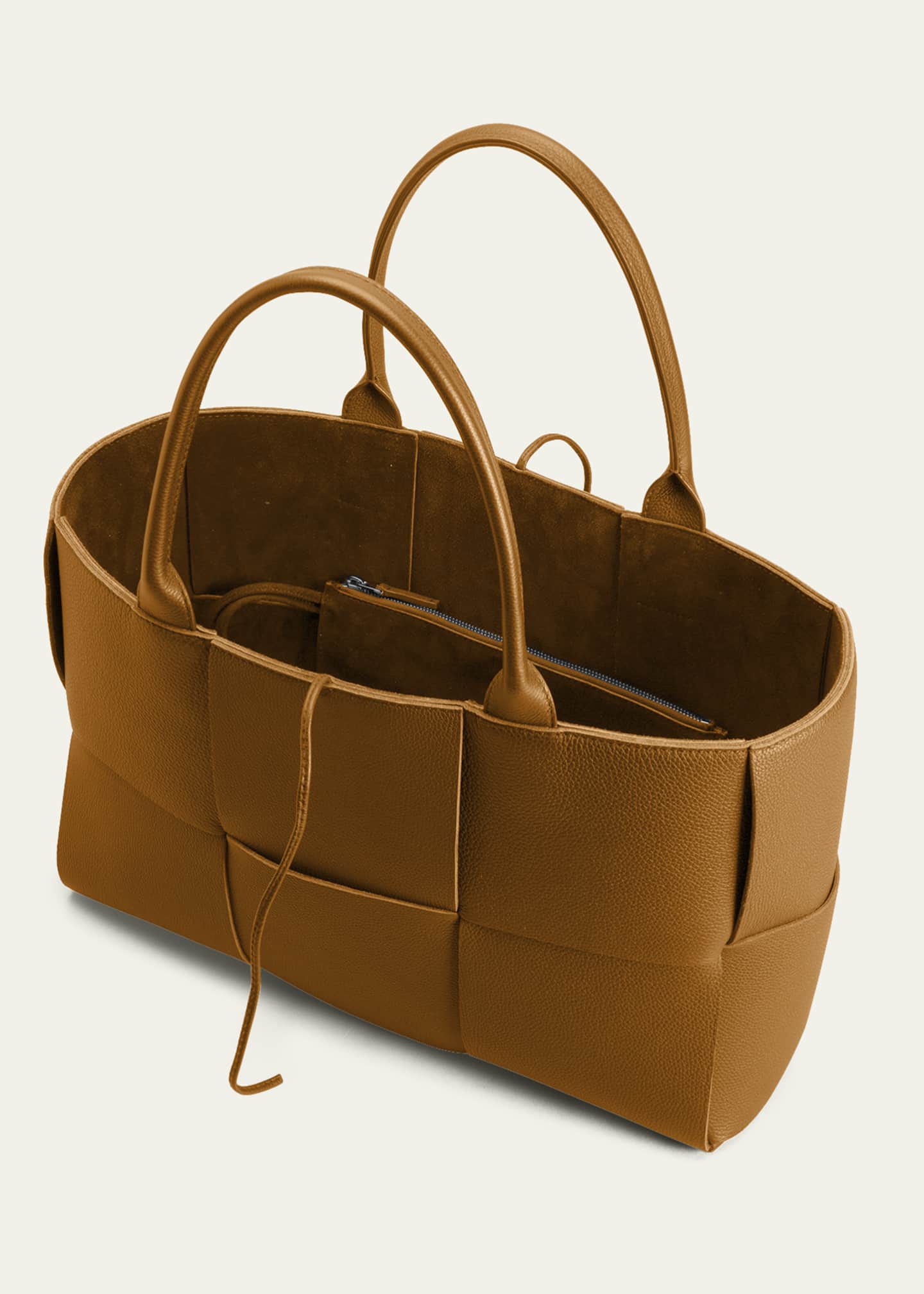 Medium Arco Tote Bag