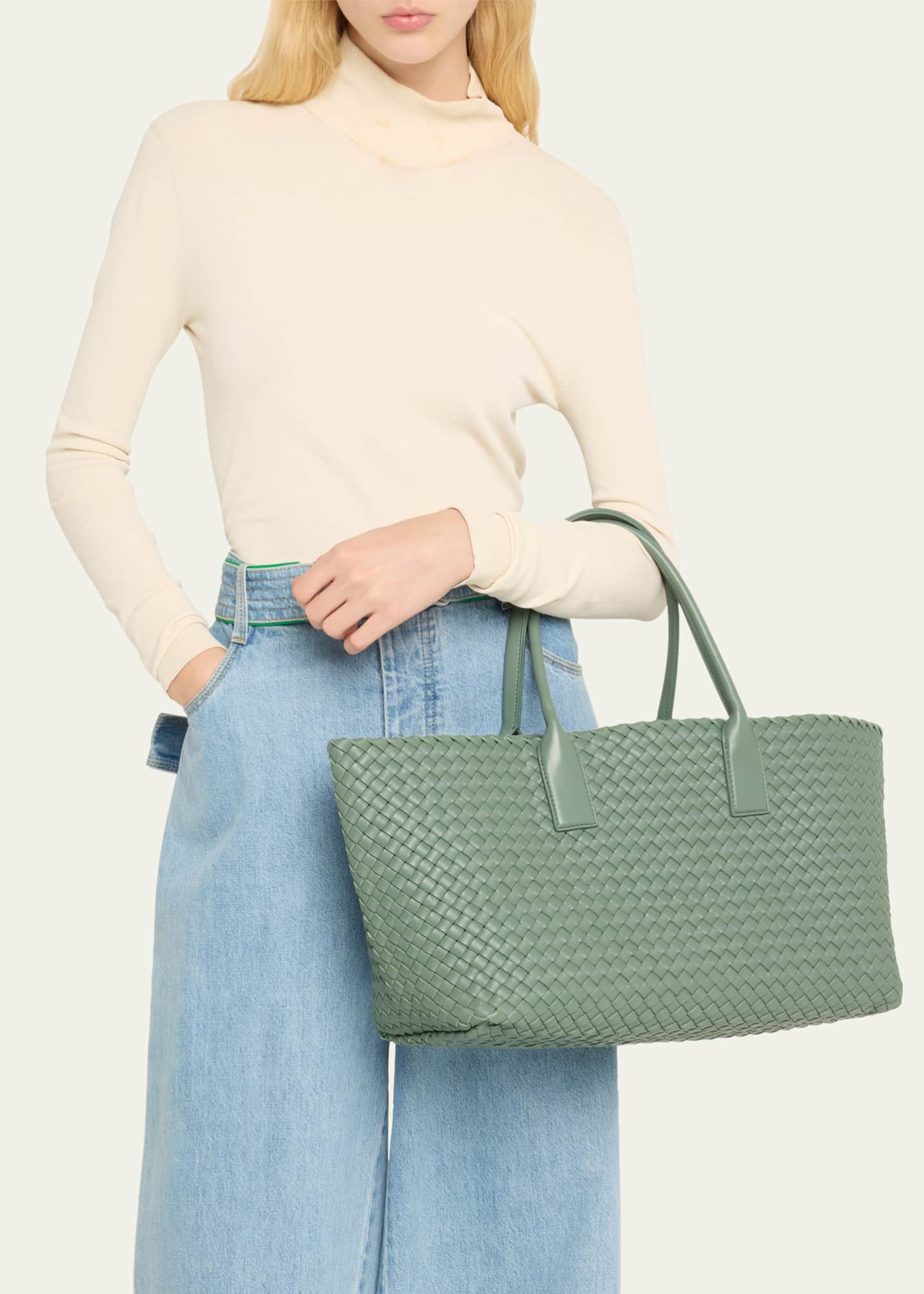 Bottega veneta cabat medium shop
