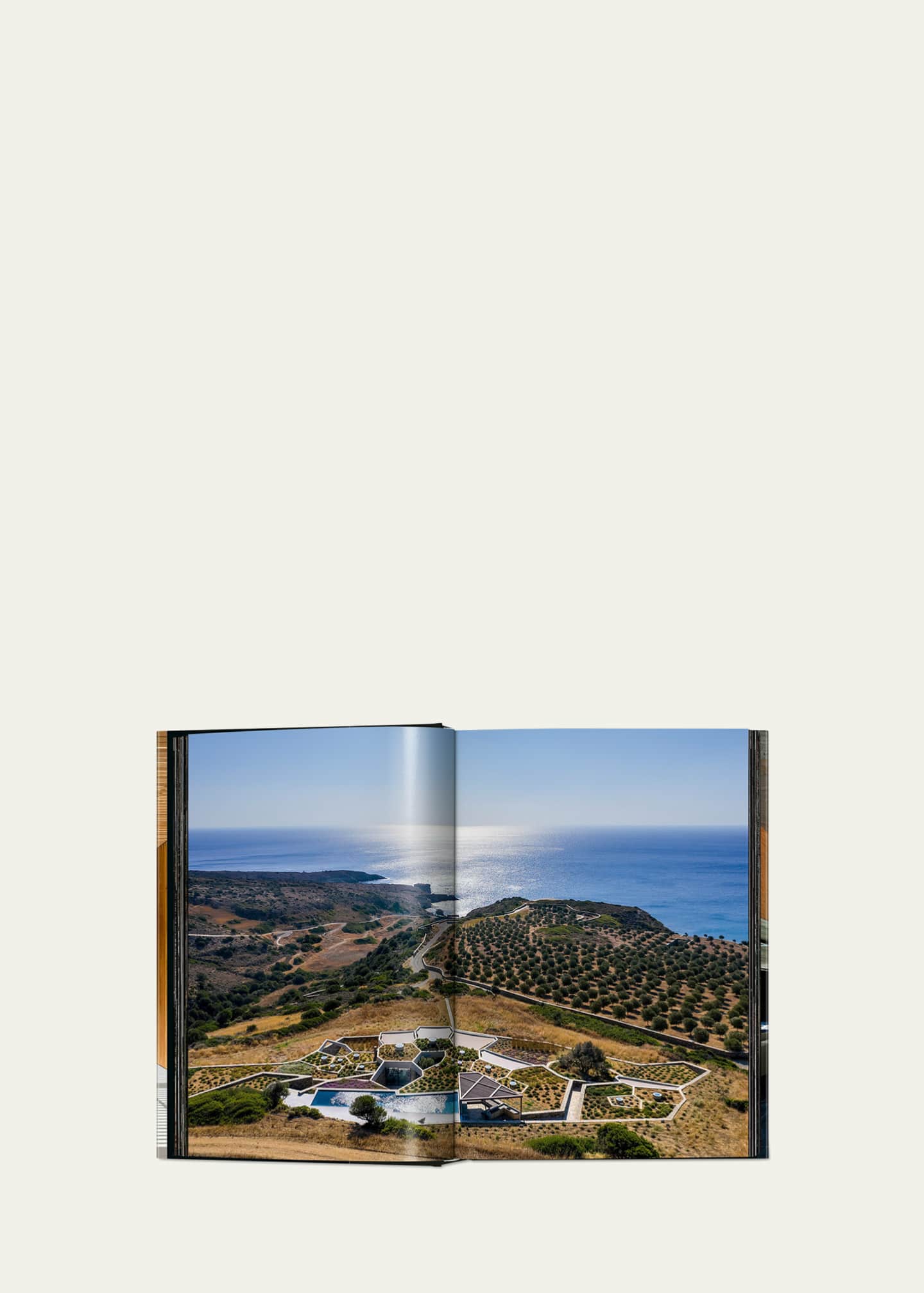 TASCHEN "Homes For Our Time 2: Contemporary Houses Around the World (Vol. 2)" Book by Philip Jodidio Image 2 of 5