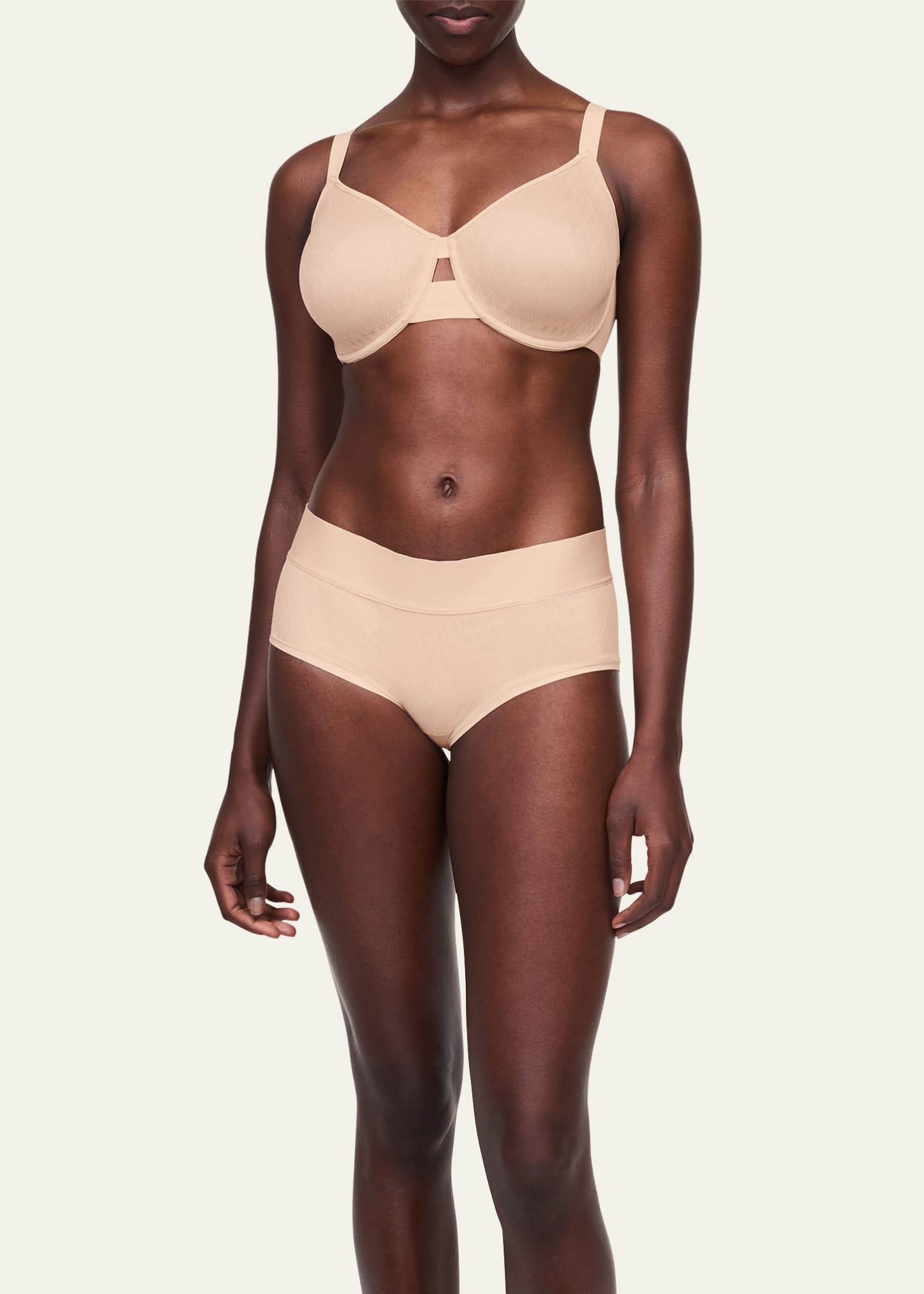 Chantelle Smooth Lines Seamless Minimizer Bra Bergdorf Goodman