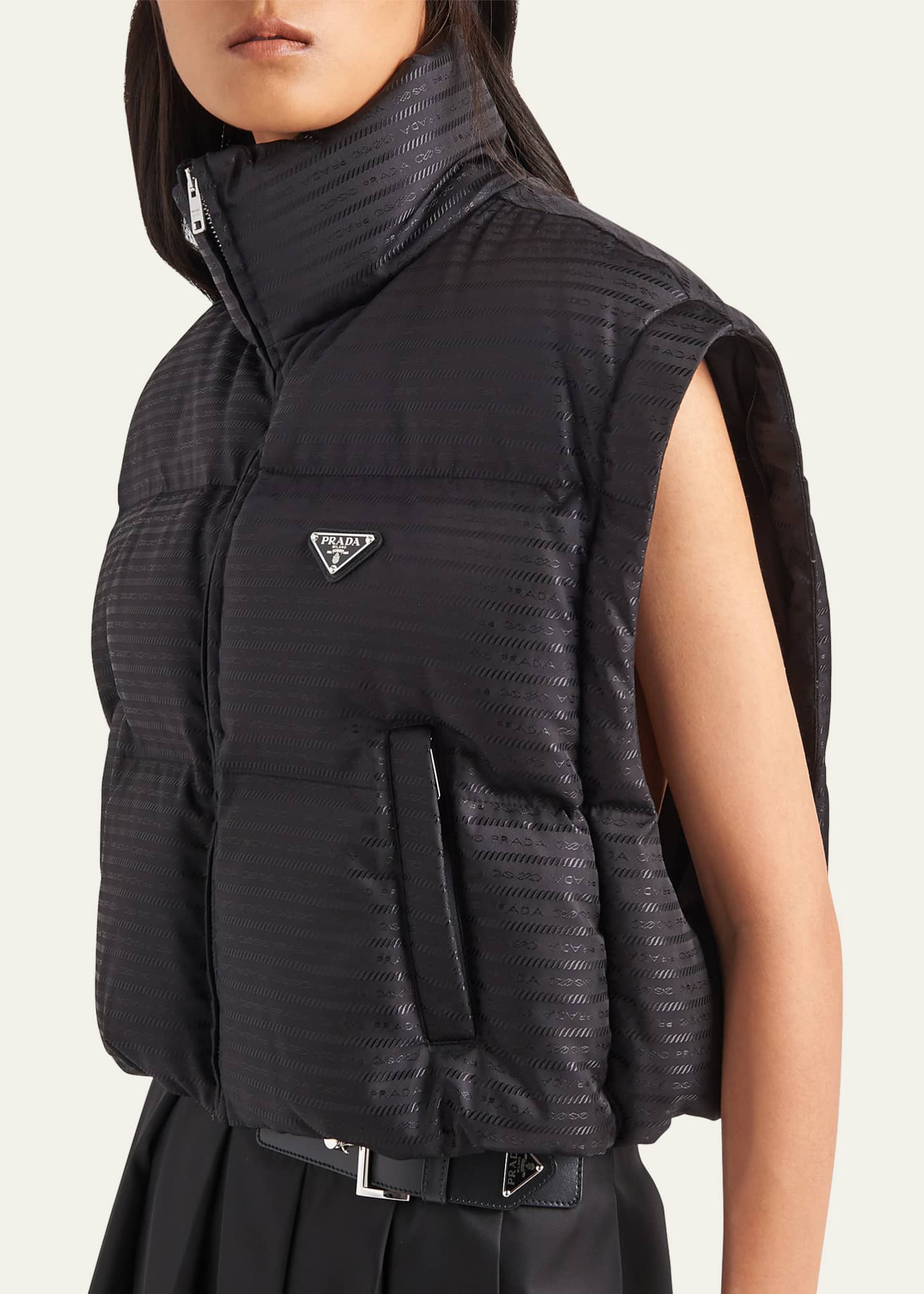 prada sports downjacket 手袋付き シーズンオフ価格極美品 PRADA SPORT black nylon down jacket | NOIR ONLINE