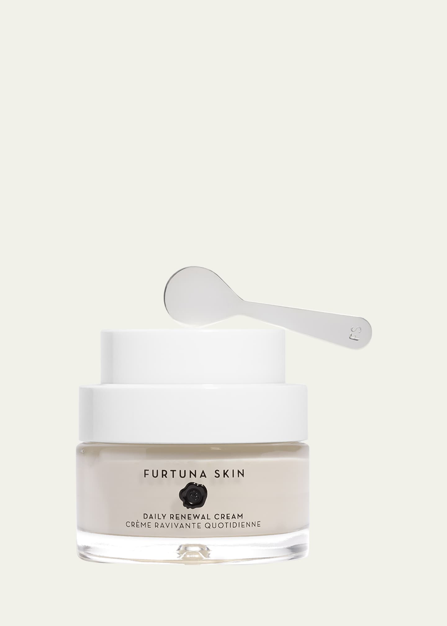 Furtuna Skin Perla Brillante Daily Renewal Cream, 1.7 oz. Image 3 of 5