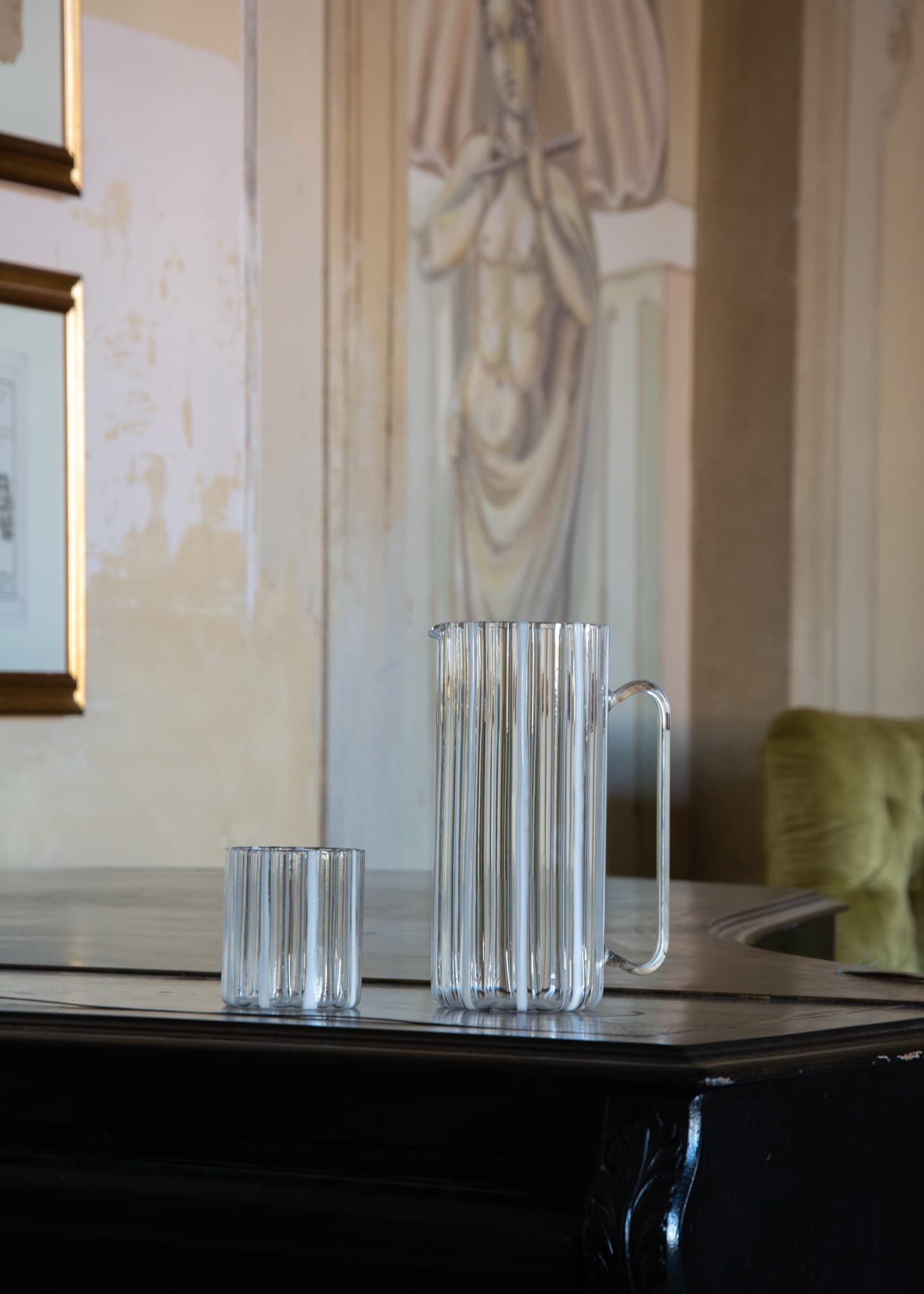 Tuttoattaccato Ribbed Tall Straight Glass Pitcher, White Image 3 of 3
