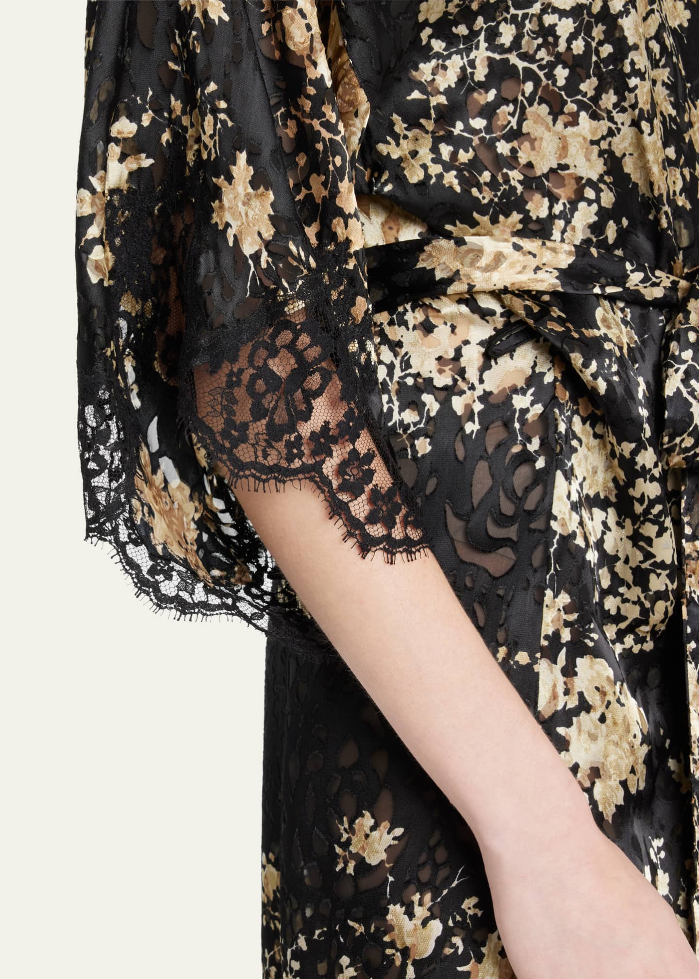 Lise Charmel Floral Print Lace Trim Robe