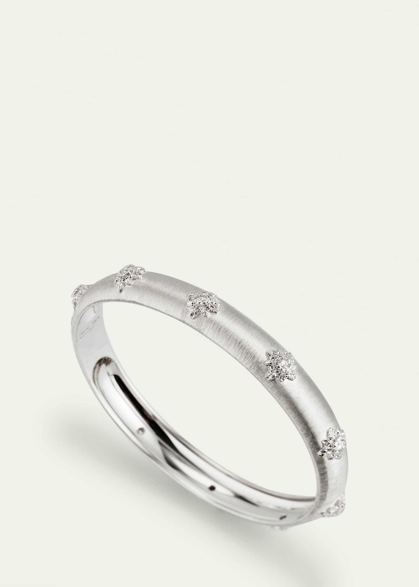 Buccellati Macri Bombe 18K White Gold Diamond Cuff, 8mm Image 3 of 4