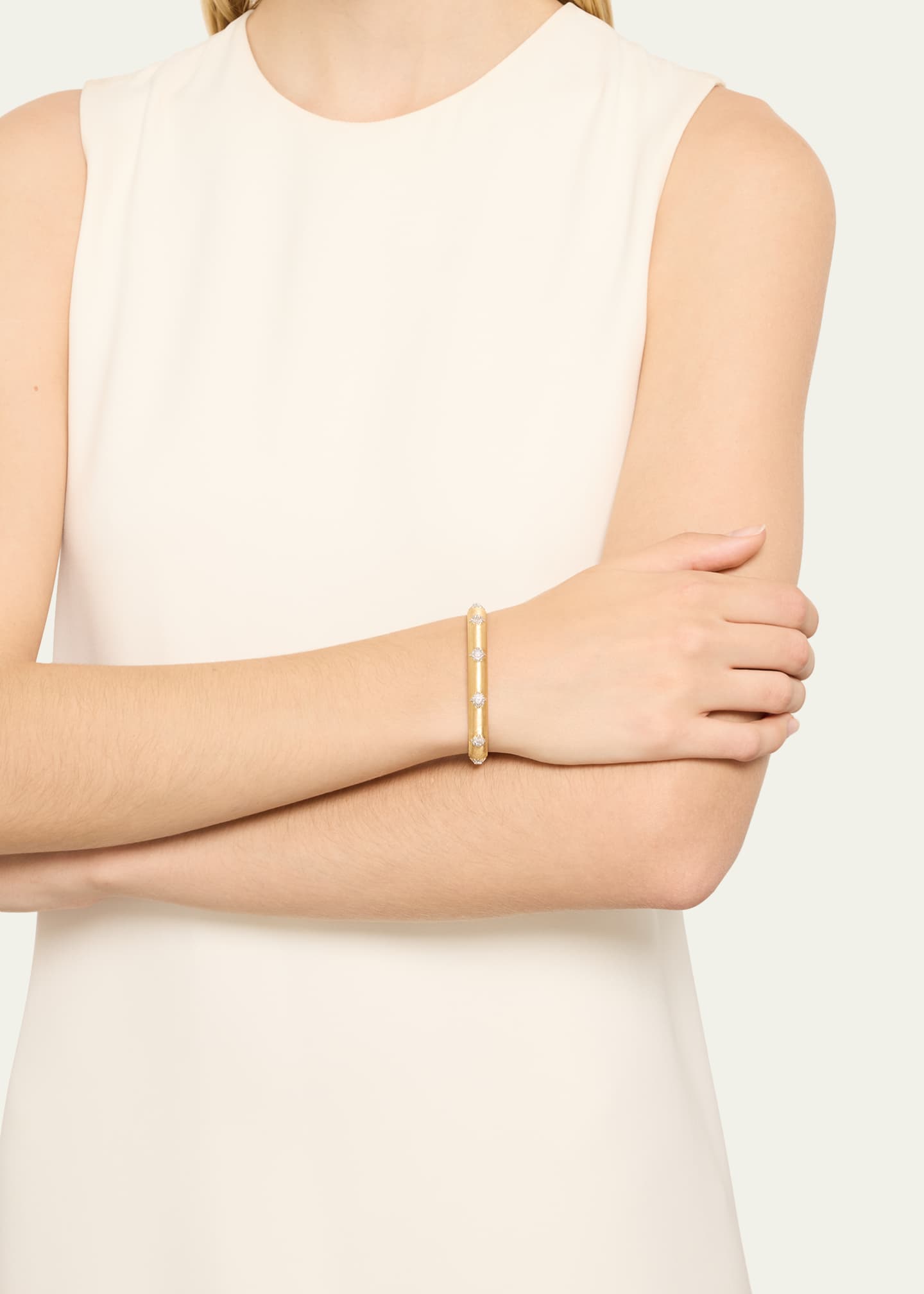 Macri Bombe 18K Gold Diamond Cuff Bracelet