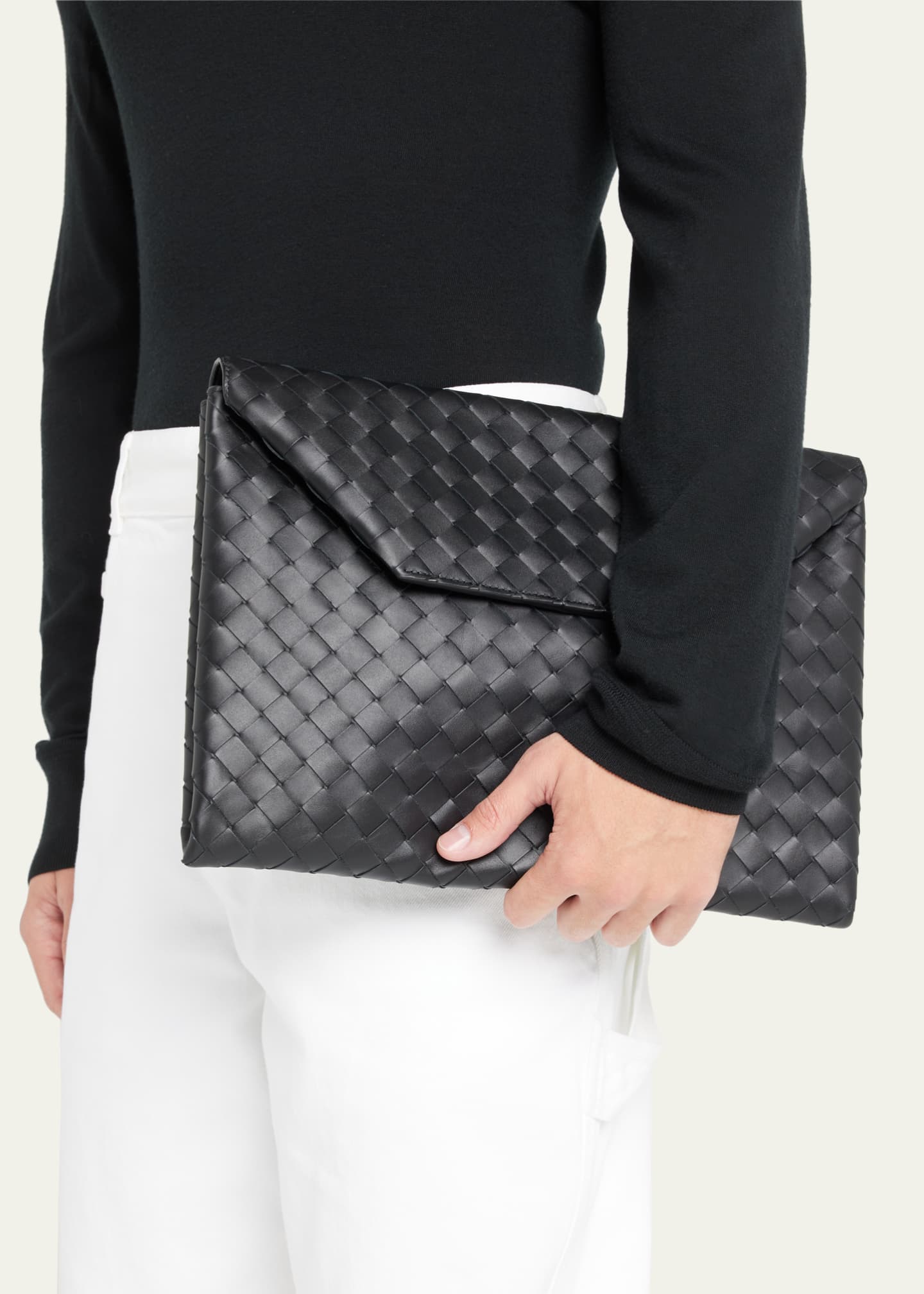 Bottega veneta envelope clutch clearance