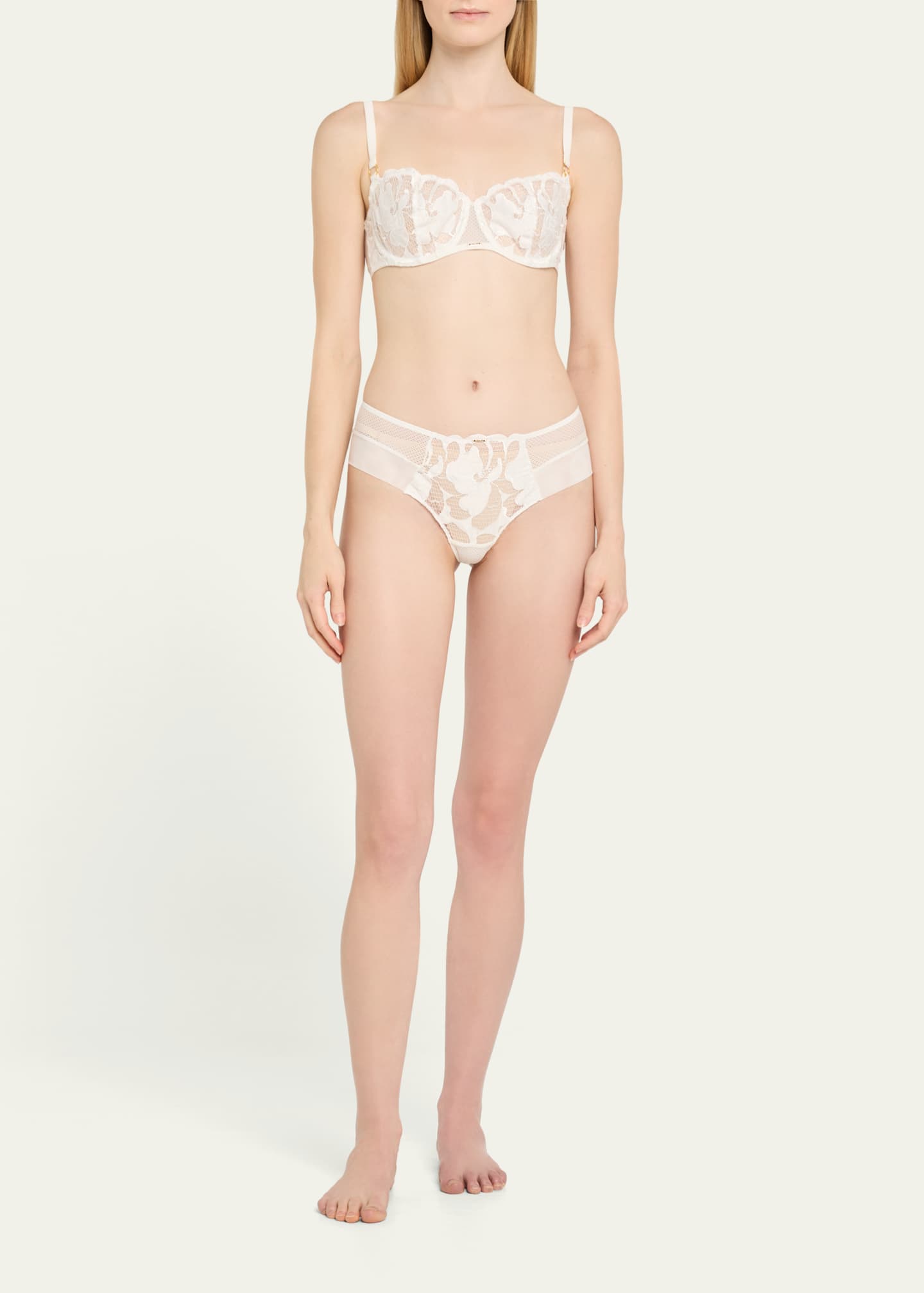 Chantelle Fleurs Velvet Applique Demi Bra Image 2 of 4