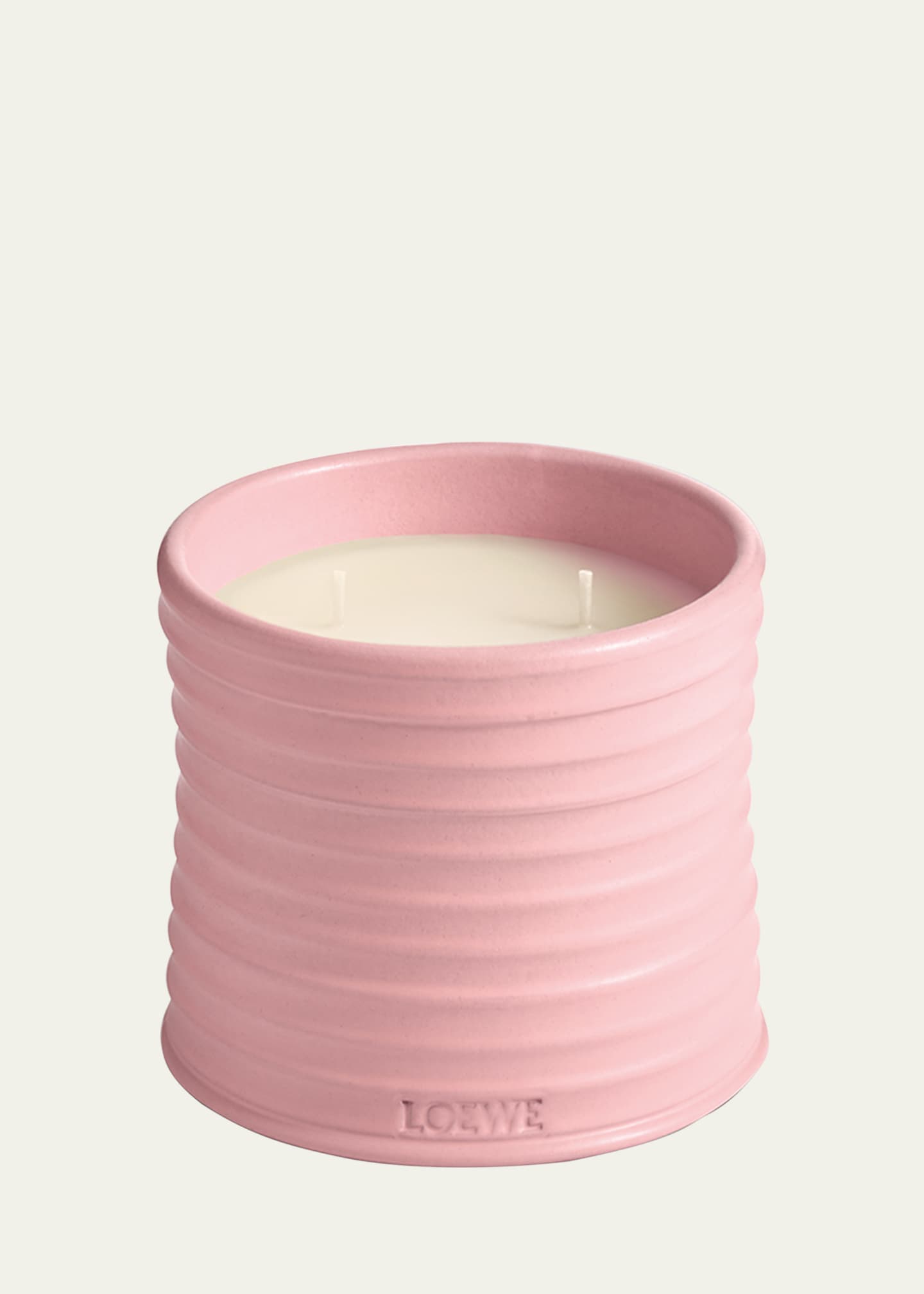Loewe Medium Ivy Candle, 21.5 oz. Image 2 of 4