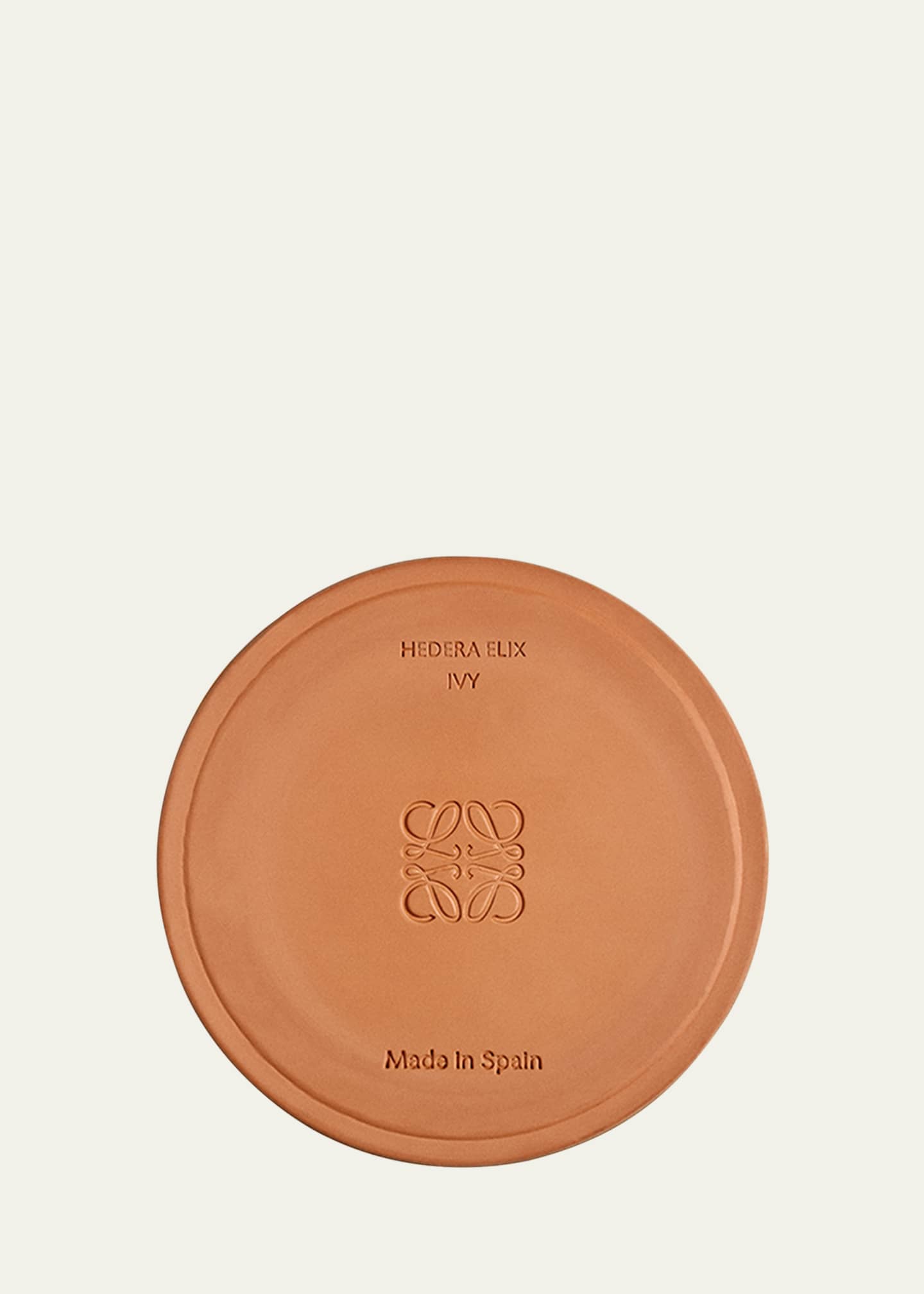 Loewe Medium Ivy Candle, 21.5 oz. Image 3 of 4