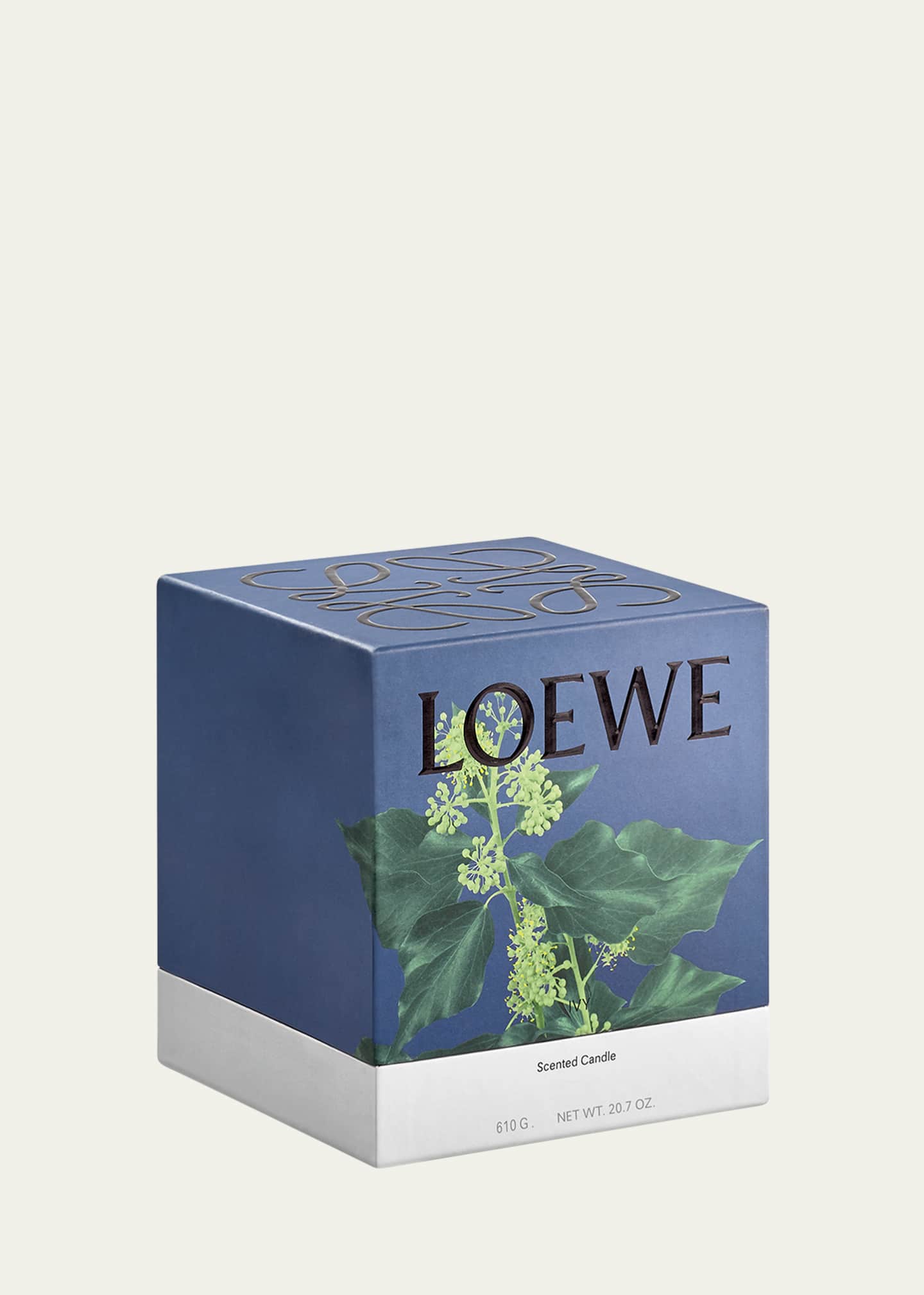 Loewe Medium Ivy Candle, 21.5 oz. Image 4 of 4