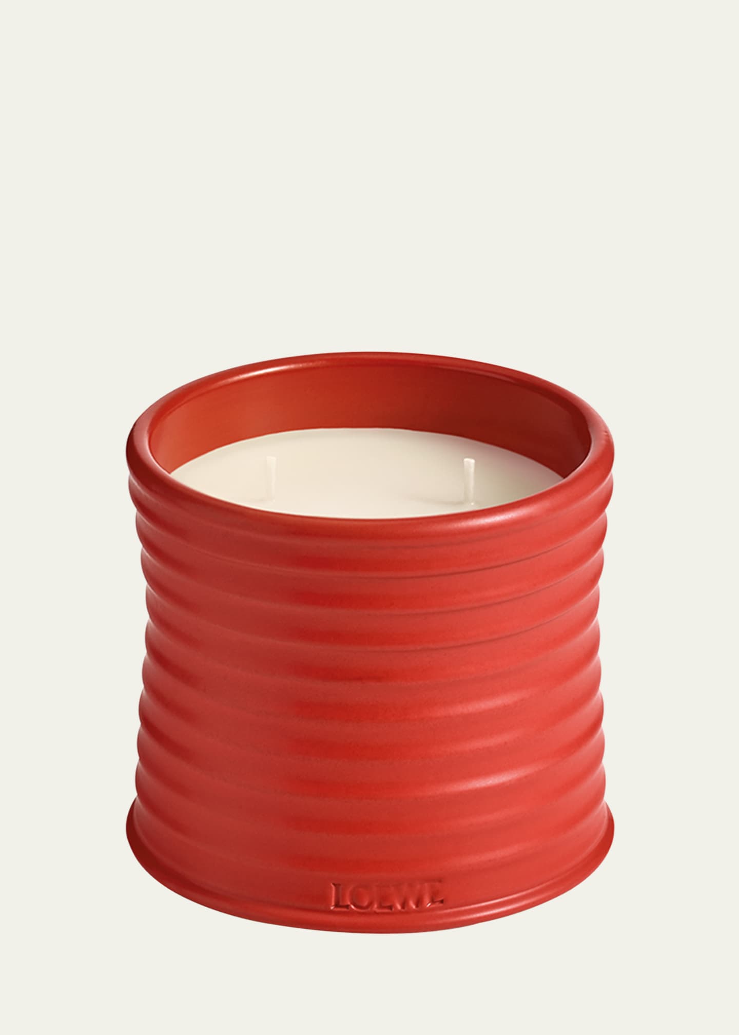 Loewe Medium Tomato Leaves Candle, 21.5 oz. Image 2 of 4