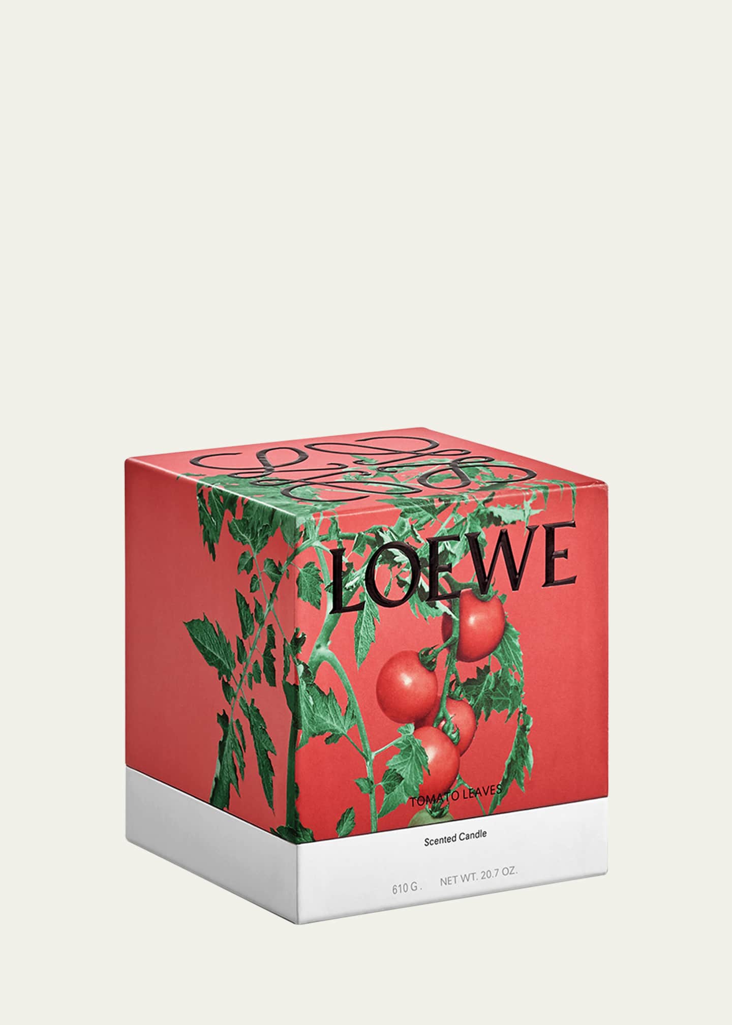 Loewe Medium Tomato Leaves Candle, 21.5 oz. Image 4 of 4