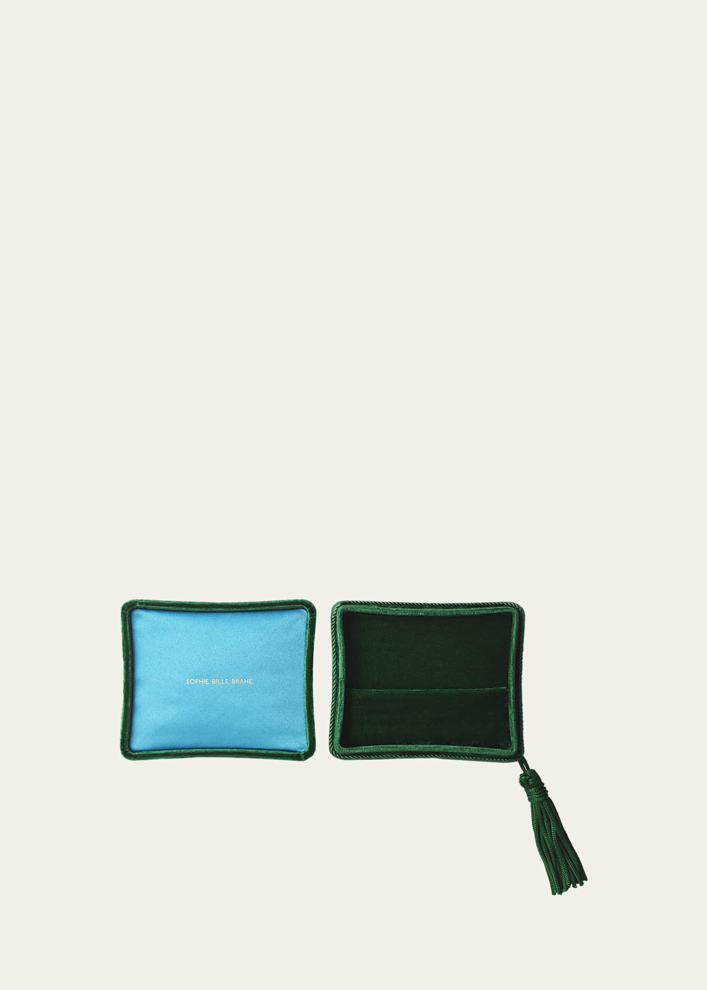 Sophie Bille Brahe Emerald Green Small Jewelry Box in Velvet, 10.5x8.5cm Image 2 of 2