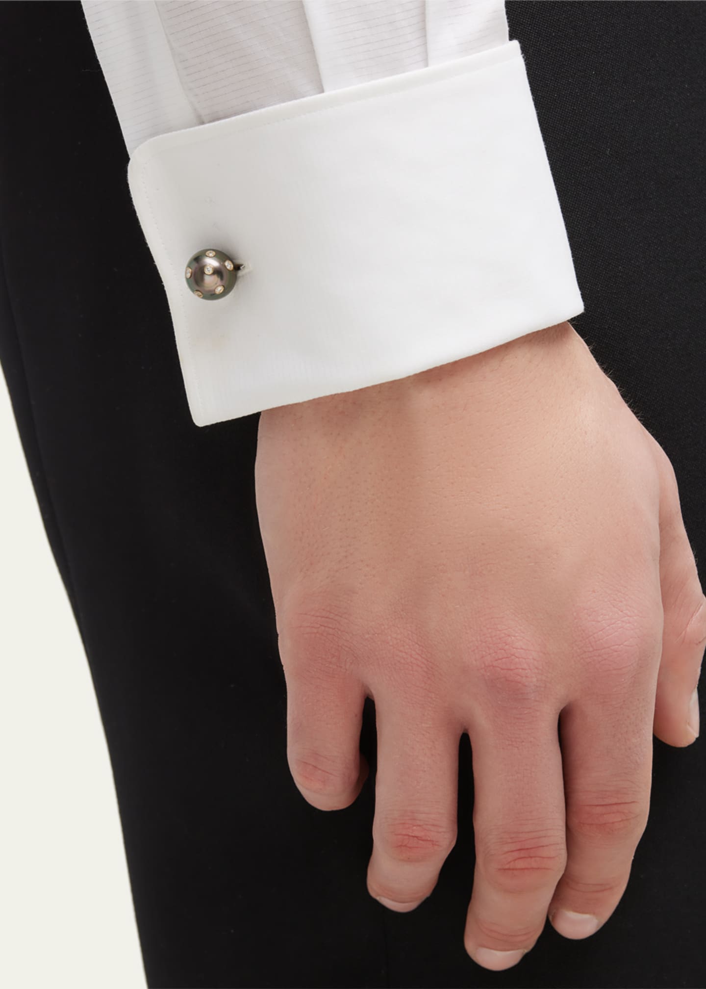 Jan Leslie Men's Grey Pearl Scattered Diamond Cufflinks Image 2 of 5