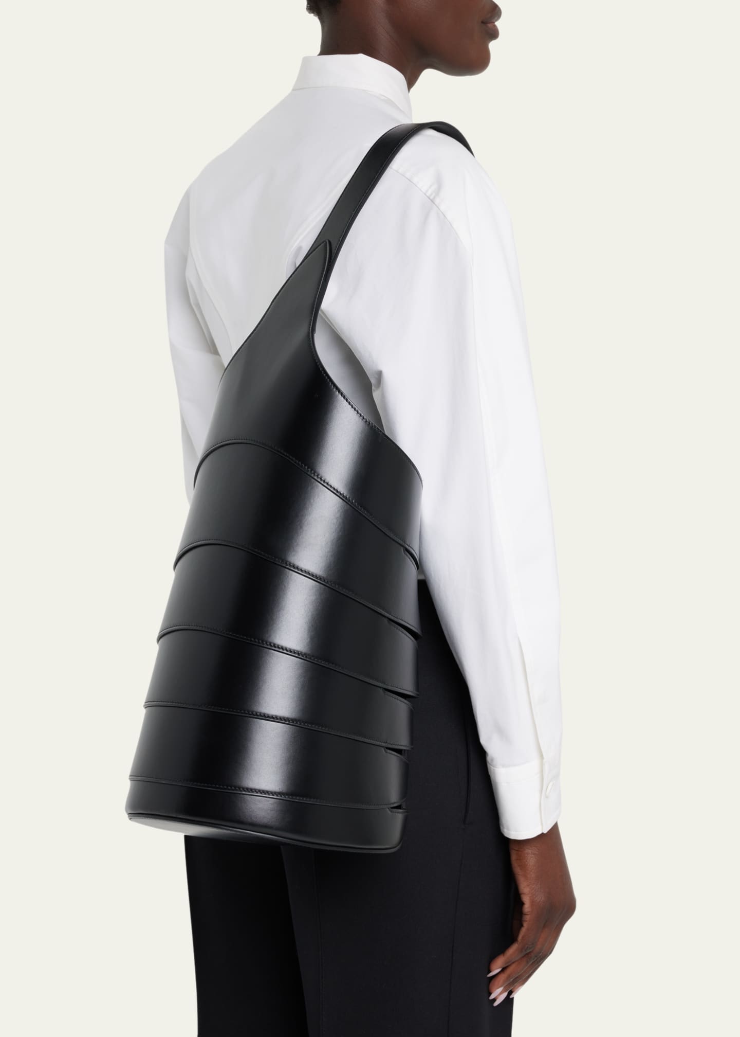 Alaia bucket bag new arrivals