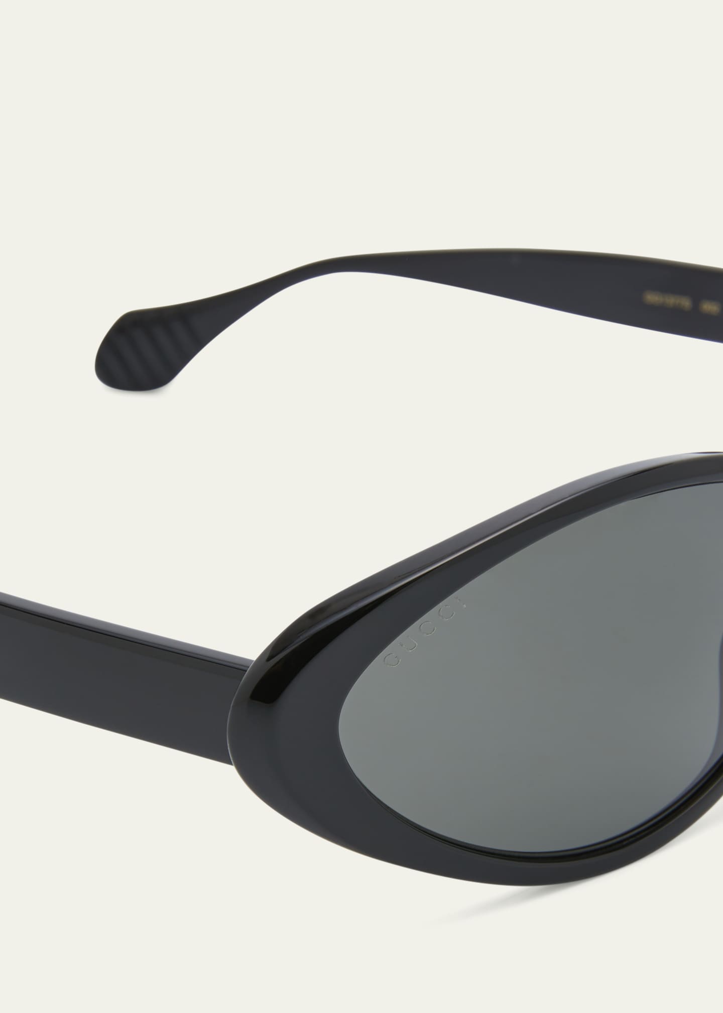Gucci Monochrome Oval Acetate Sunglasses Image 4 of 5