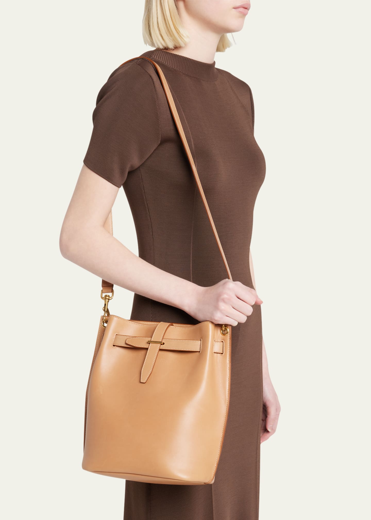 Monda Daily Small Calfskin Bucket Bag - Light Brown