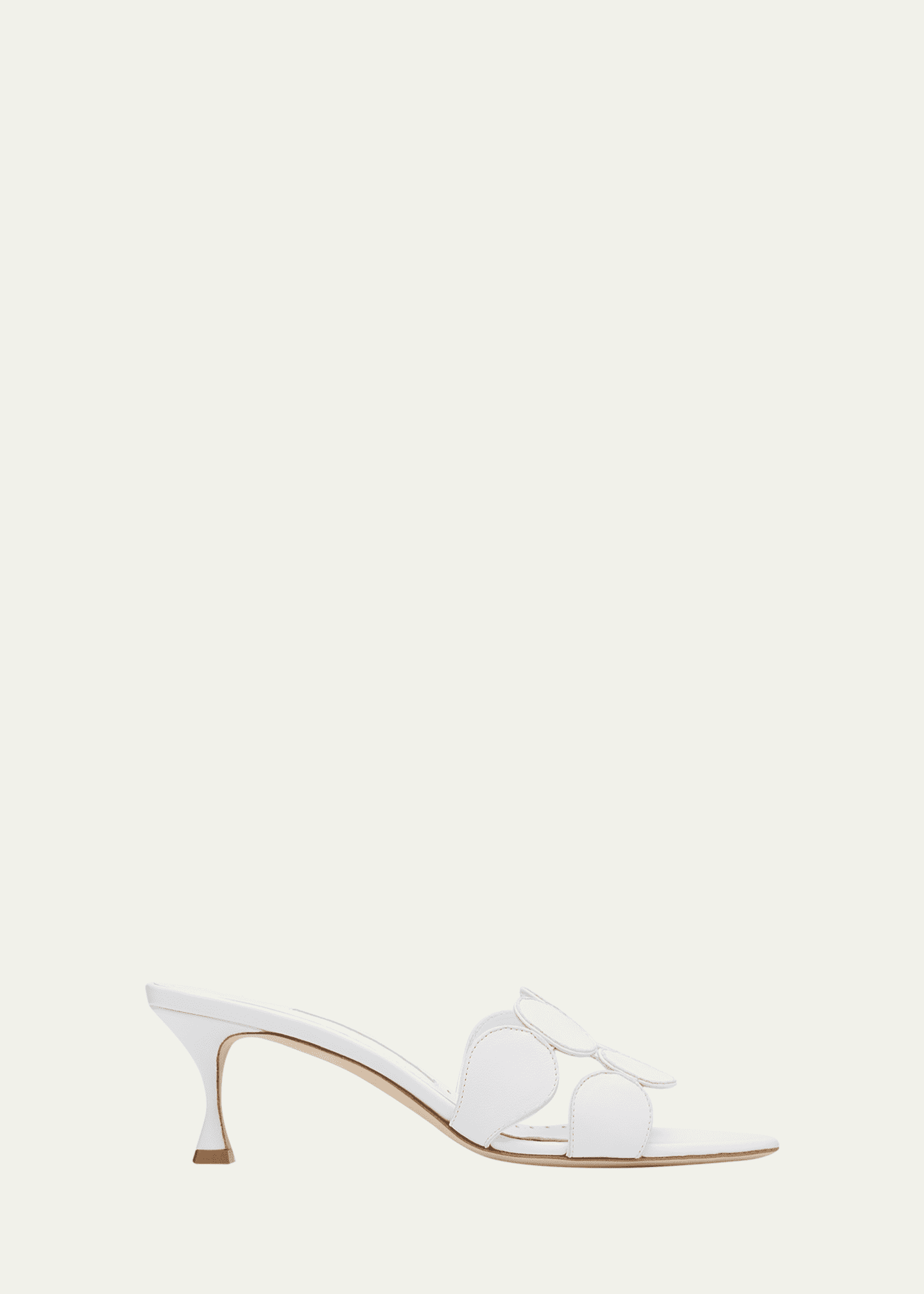 人気♪【MANOLO BLAHNIK】Haribalmu 50 レザー ミュール MANOLO BLAHNIK Haribalmu 50 leather mules | NET-A-PORTER