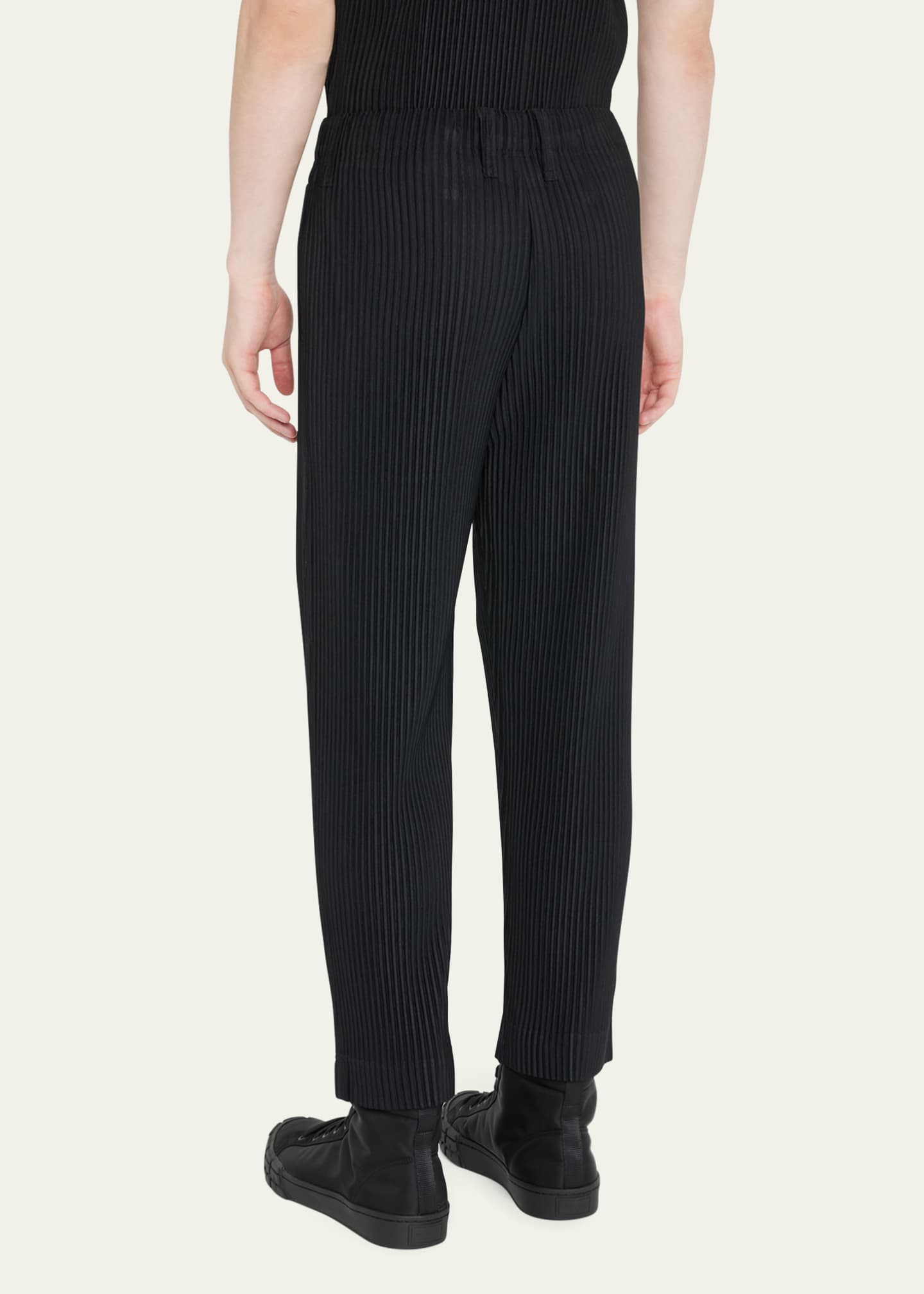 Issey miyake mens pleated pants deals