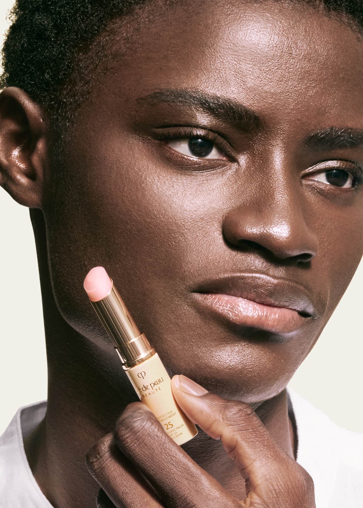 Cle de Peau Beaute Protective Lip Treatment SPF 25 Image 4 of 5