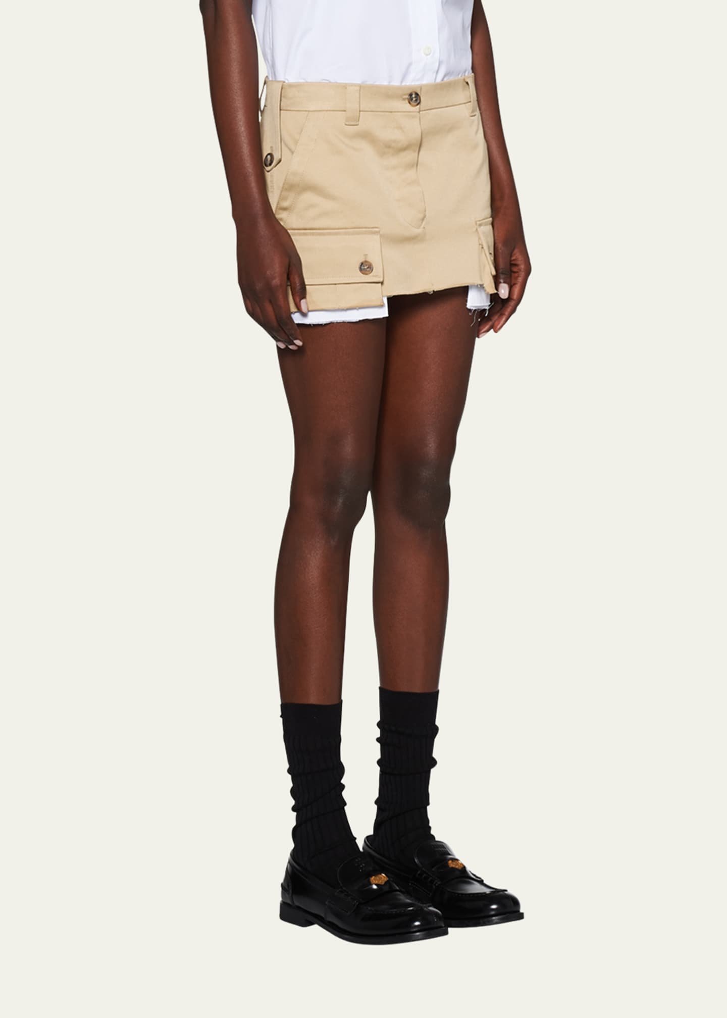 【関税&送料込】Miu Miu Mud Gabardine Mini Skirt Miu Miu Belted Chino Miniskirt | Neutrals | FARFETCH
