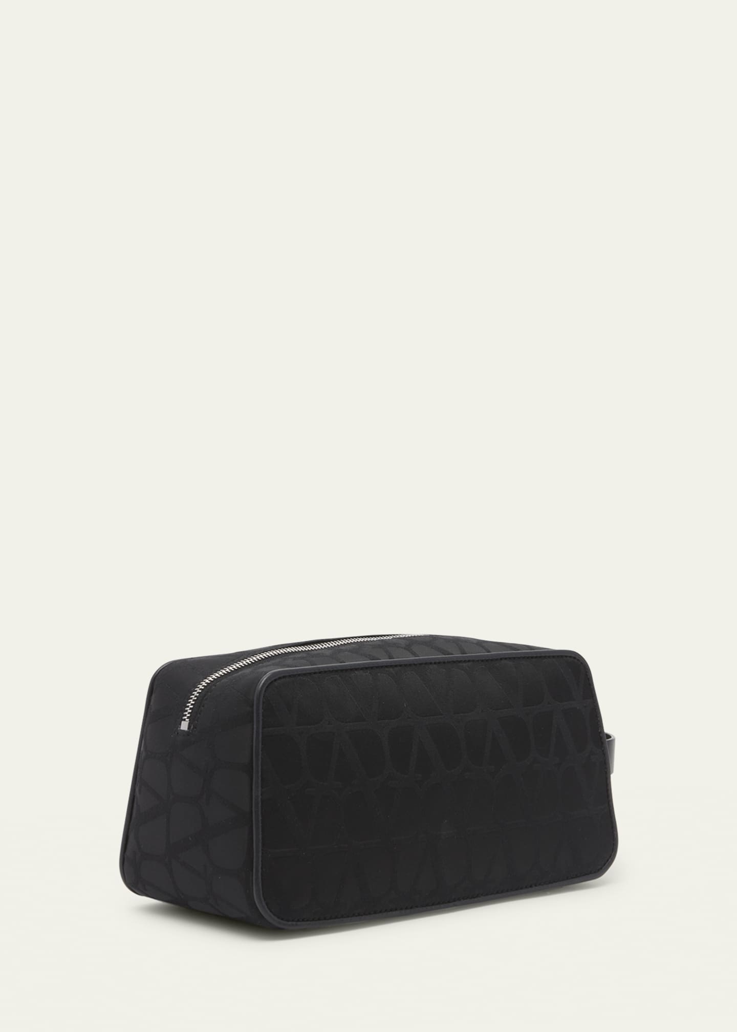 Valentino wash bag top